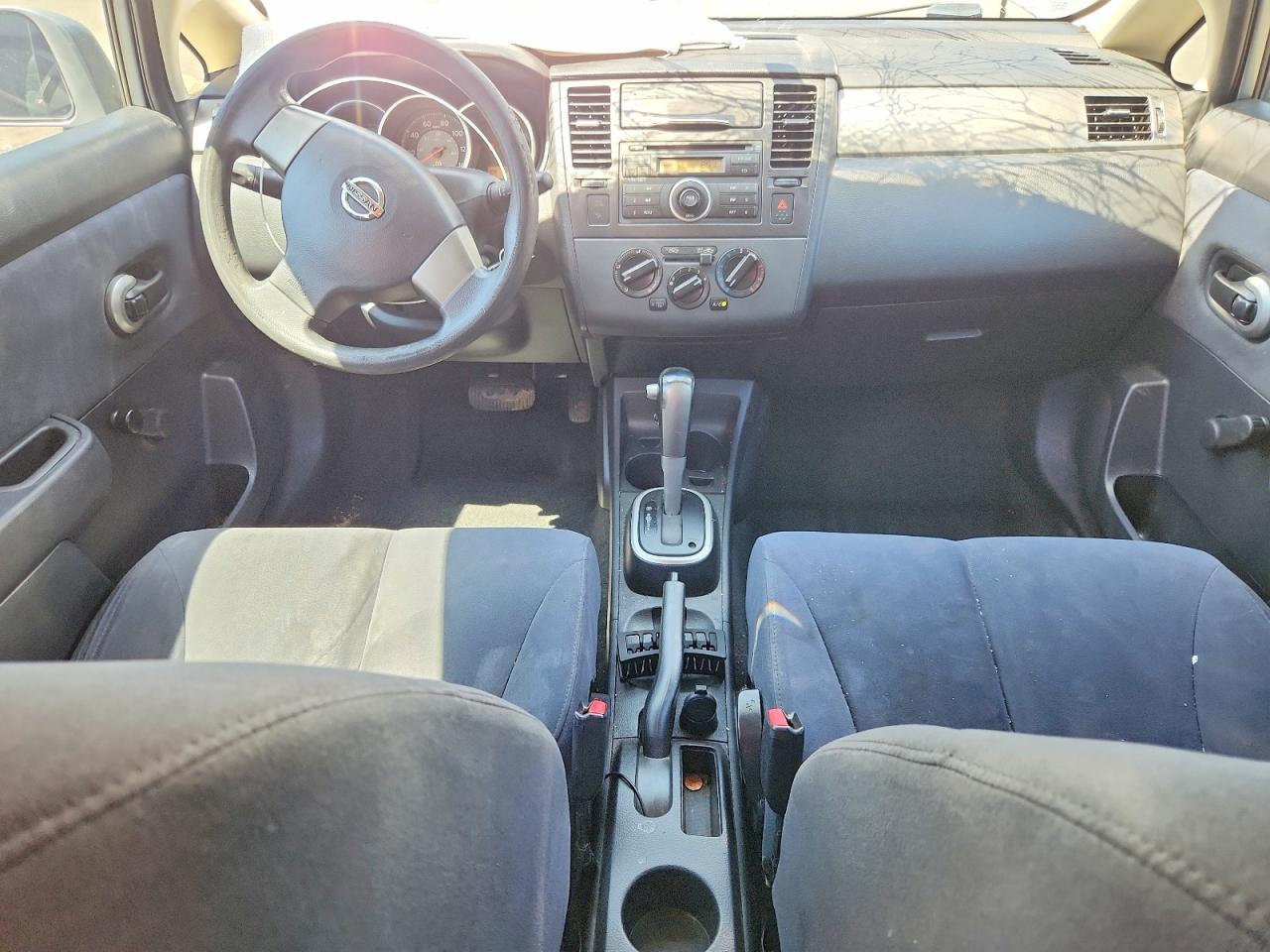 2009 Nissan Versa 1.8 S Silver vin: 3N1BC13E69L496261