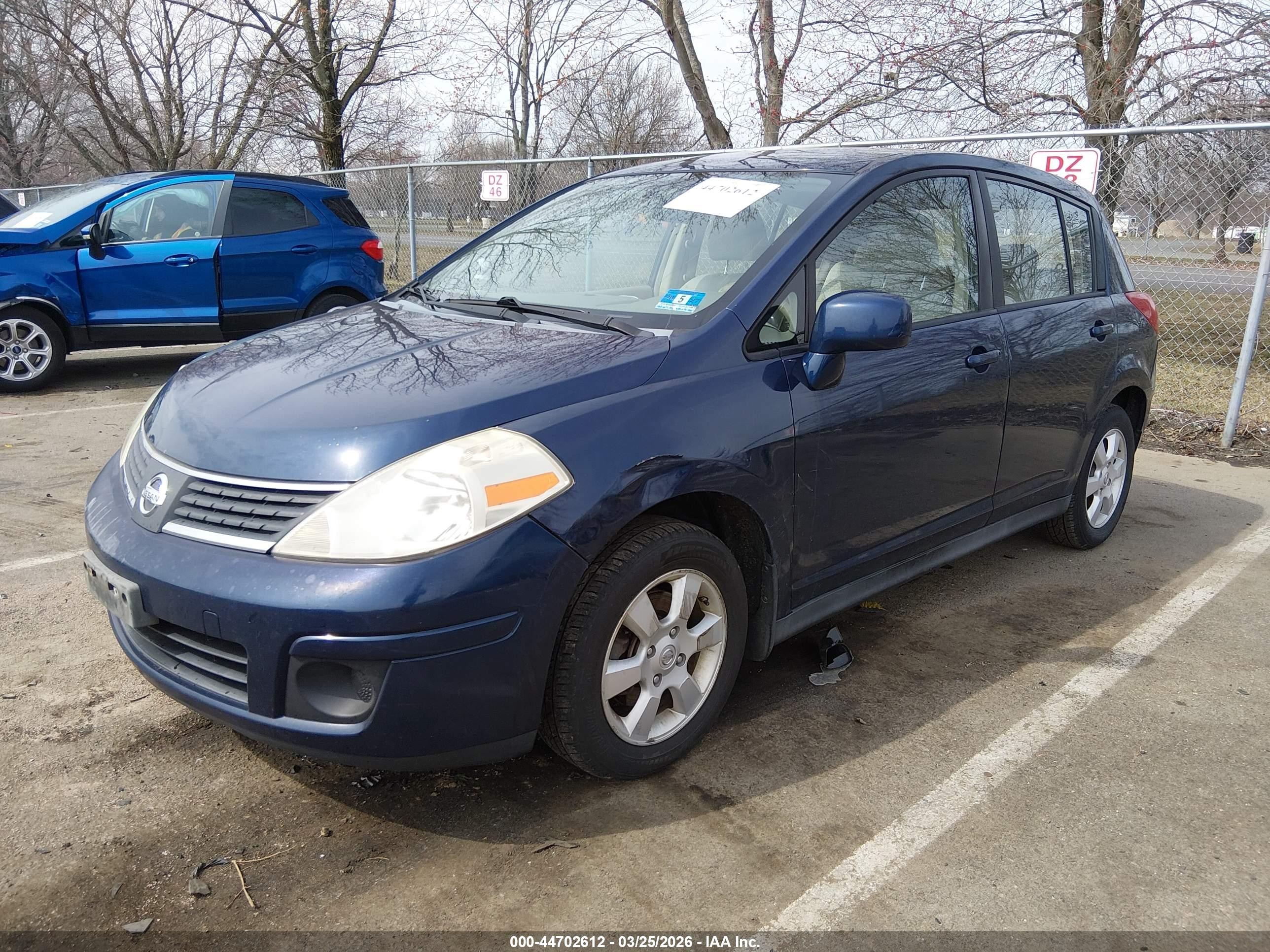 2007 Nissan Versa 1.8sl Blue vin: 3N1BC13E77L357088