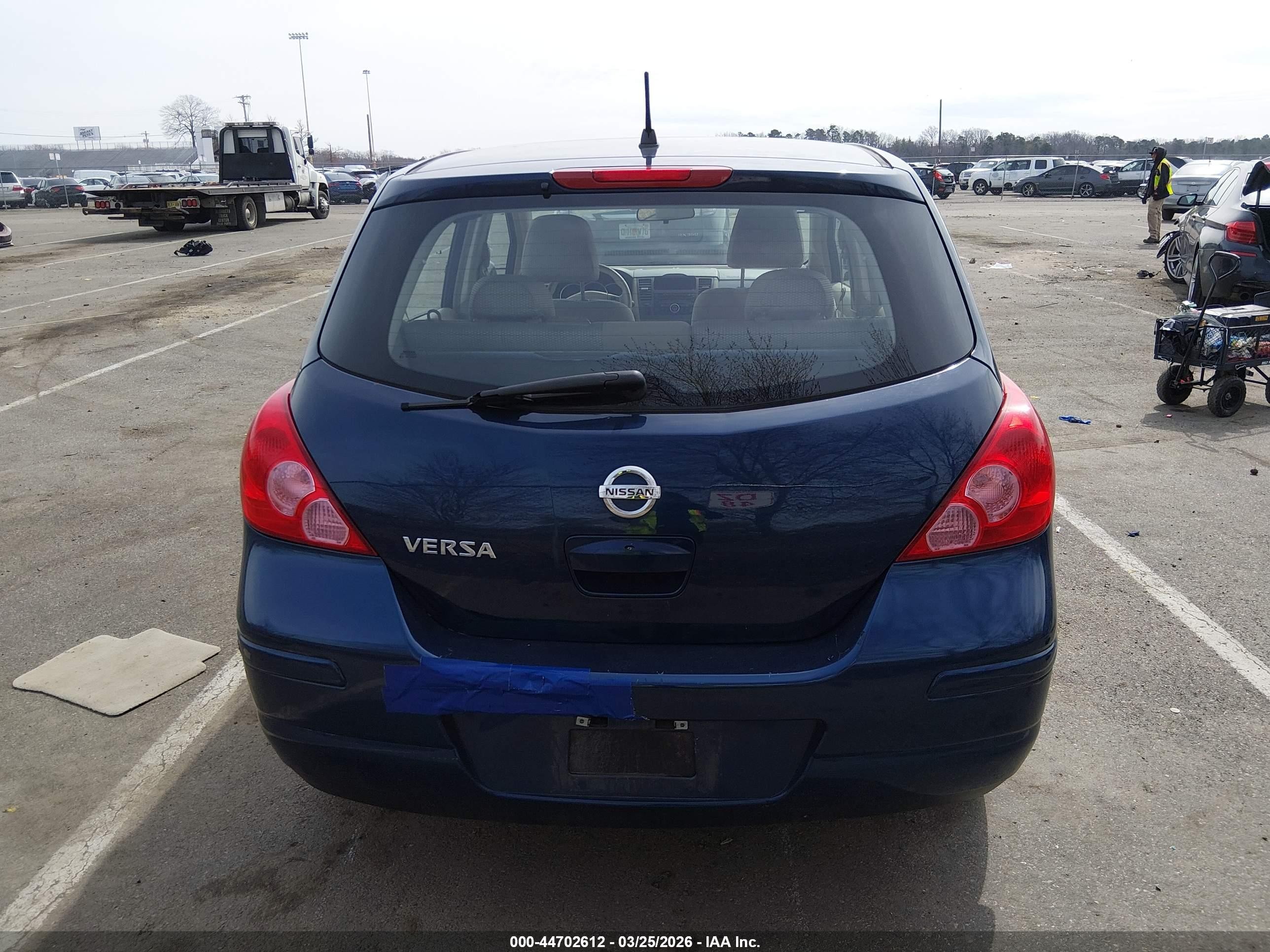 2007 Nissan Versa 1.8sl Blue vin: 3N1BC13E77L357088