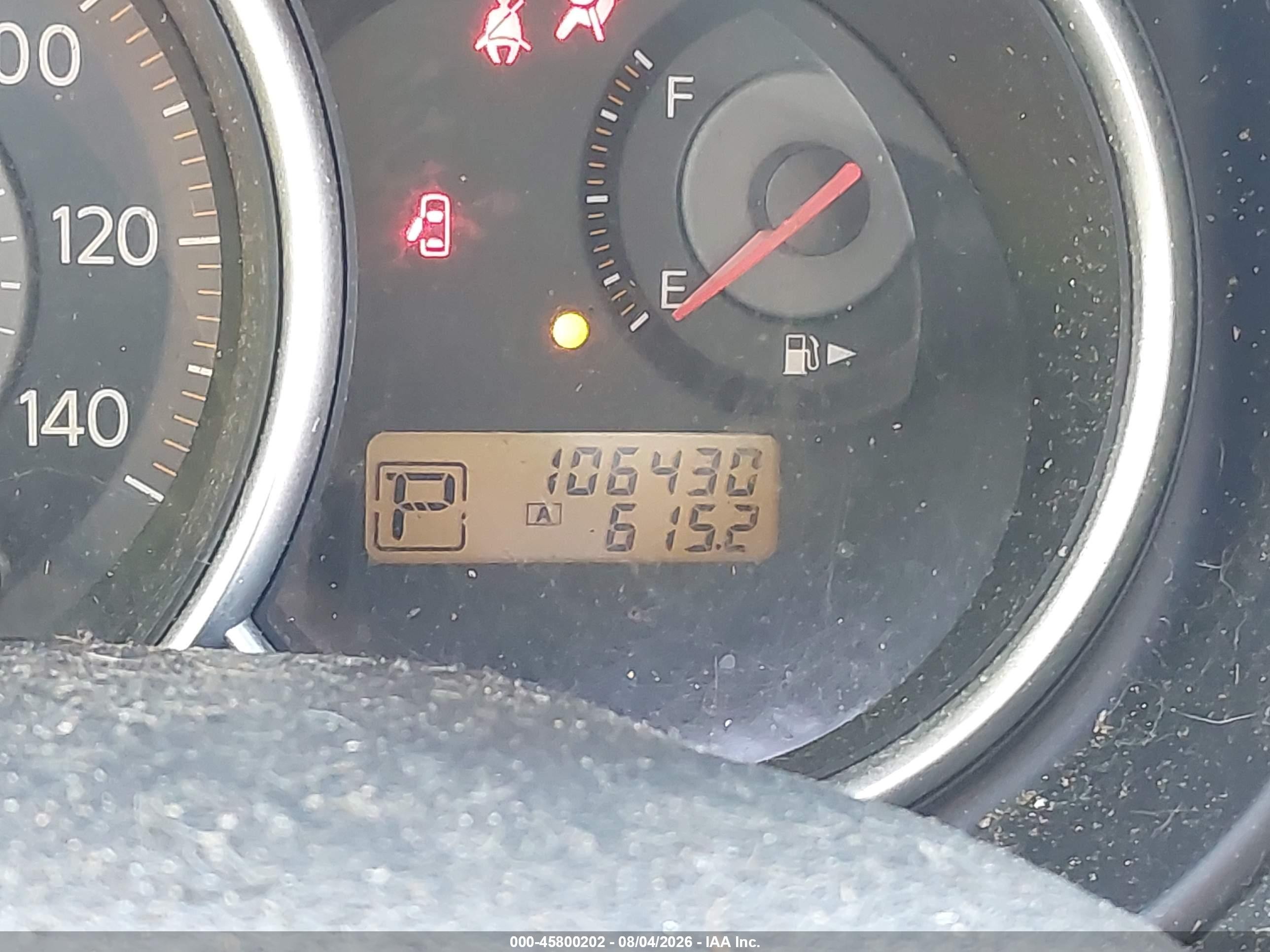 2007 Nissan Versa 1.8s Silver vin: 3N1BC13E77L384422