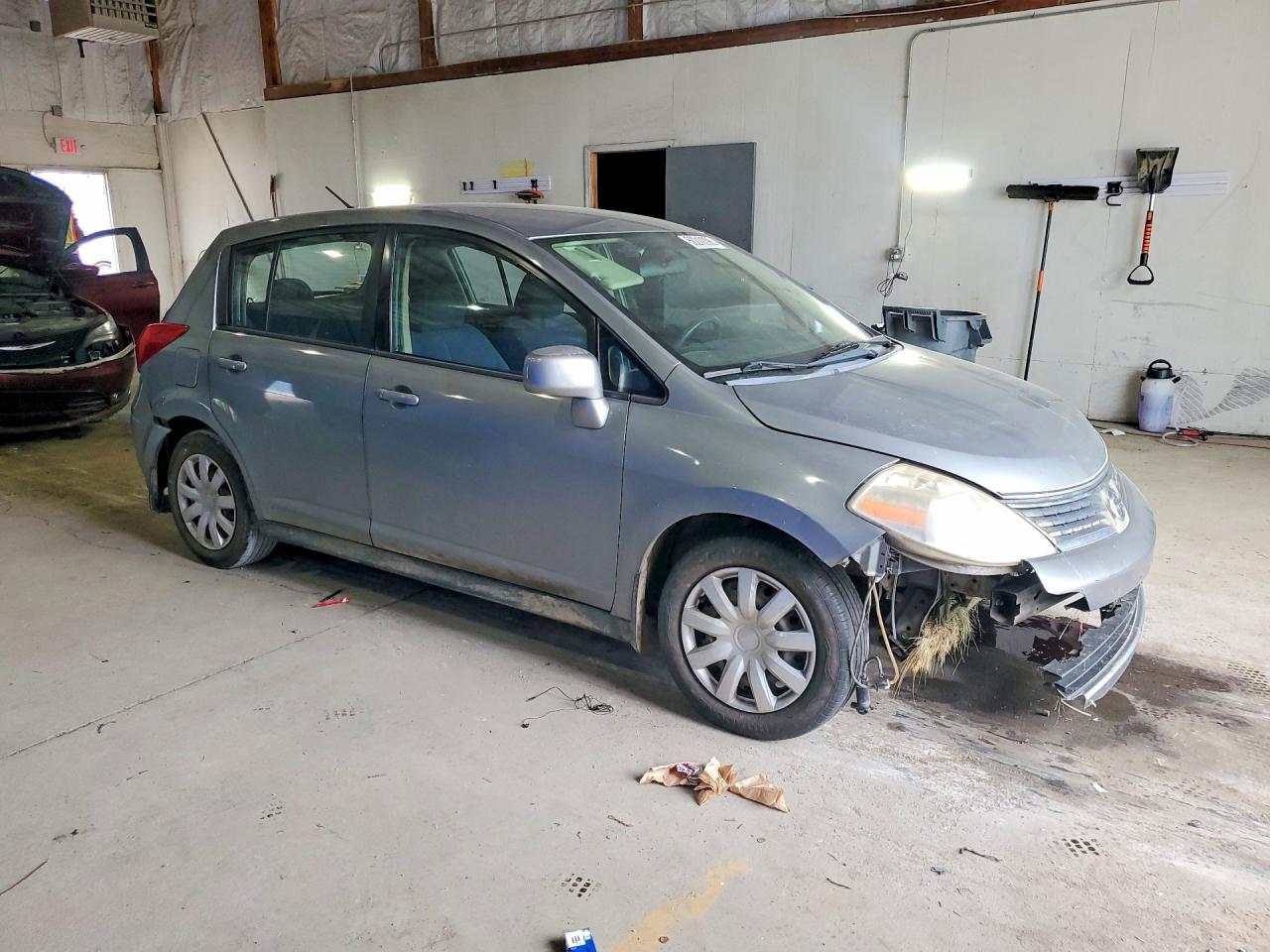 2007 Nissan Versa 1.8 S Silver vin: 3N1BC13E77L395856