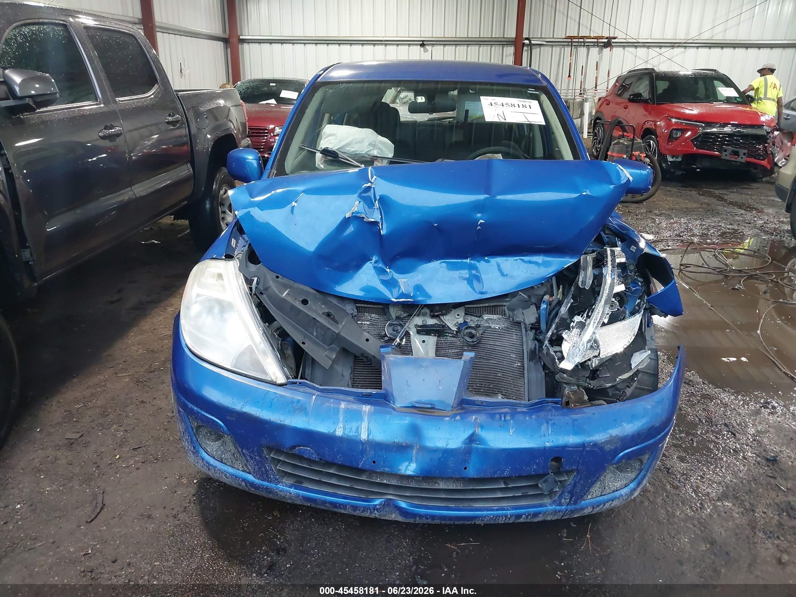 2007 Nissan Versa 1.8sl Blue vin: 3N1BC13E77L398370