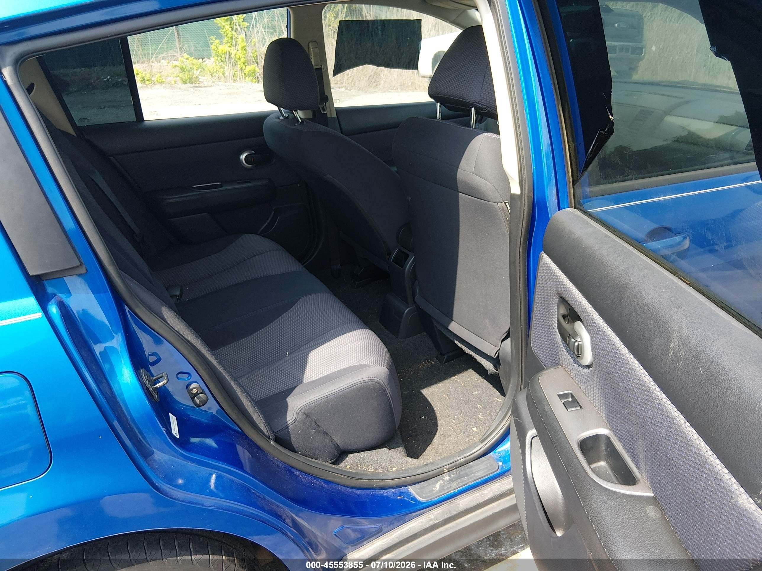 2007 Nissan Versa 1.8sl Blue vin: 3N1BC13E77L420593