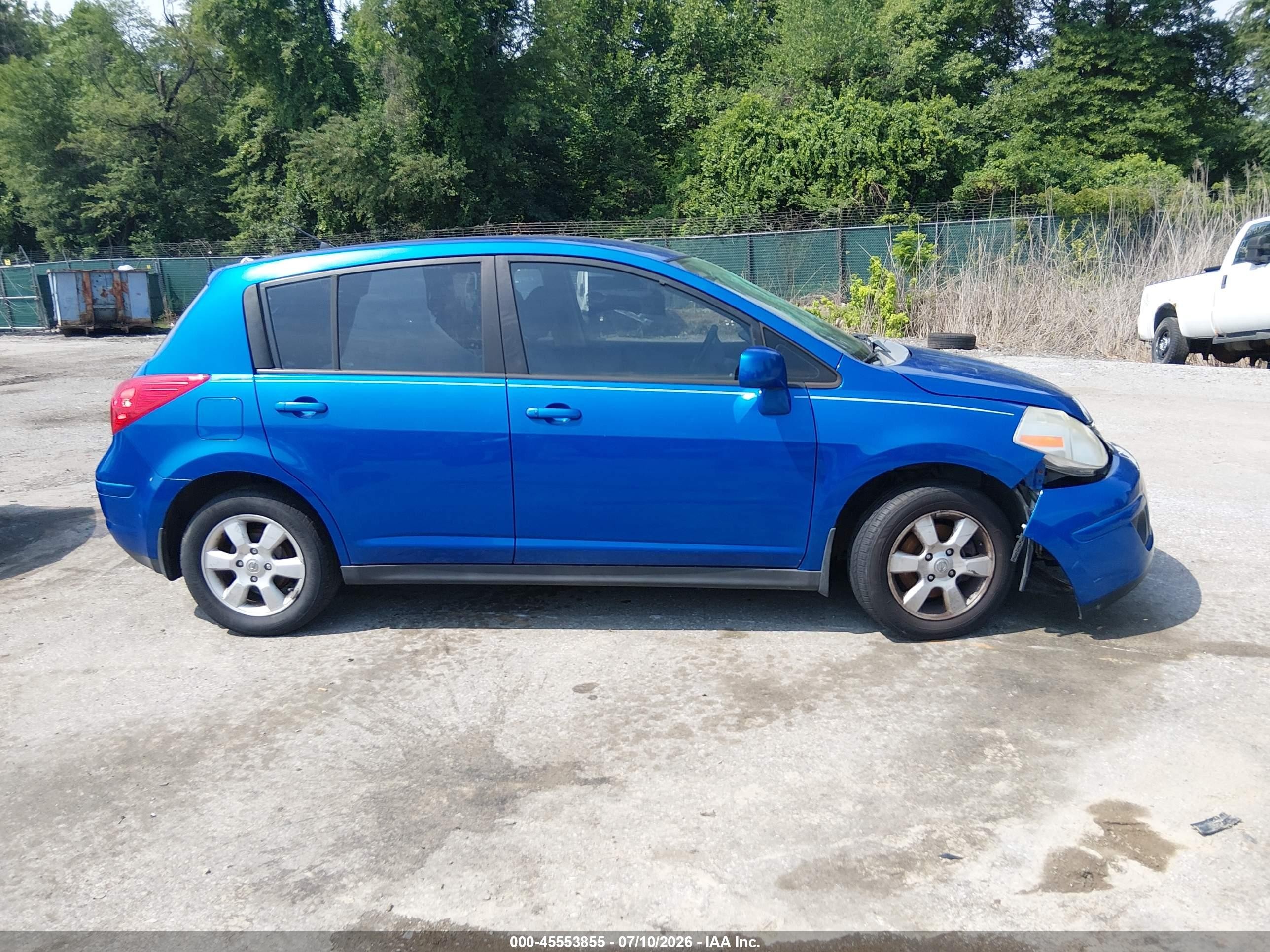 2007 Nissan Versa 1.8sl Blue vin: 3N1BC13E77L420593