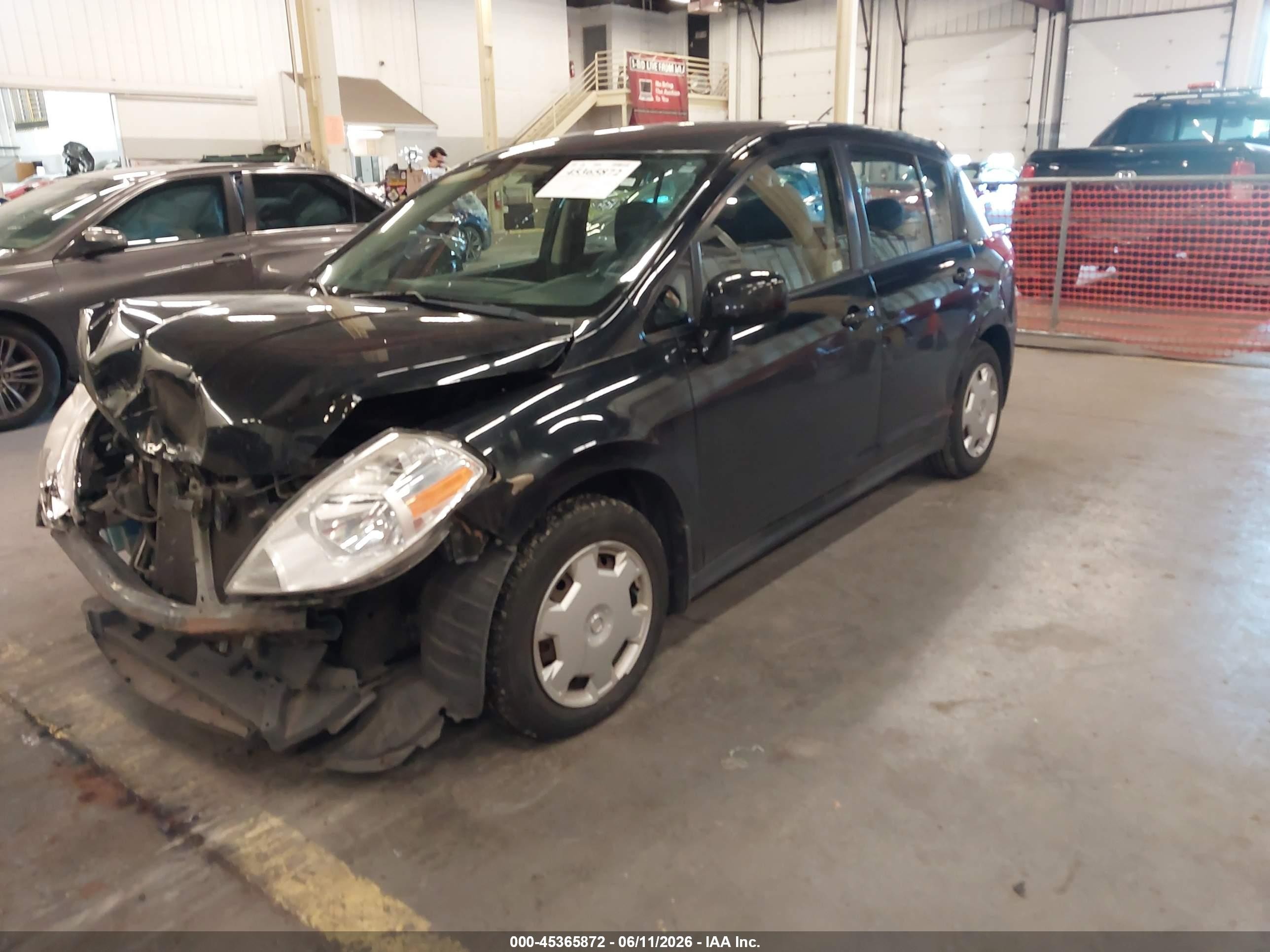 2007 Nissan Versa 1.8s Черный vin: 3N1BC13E77L431612