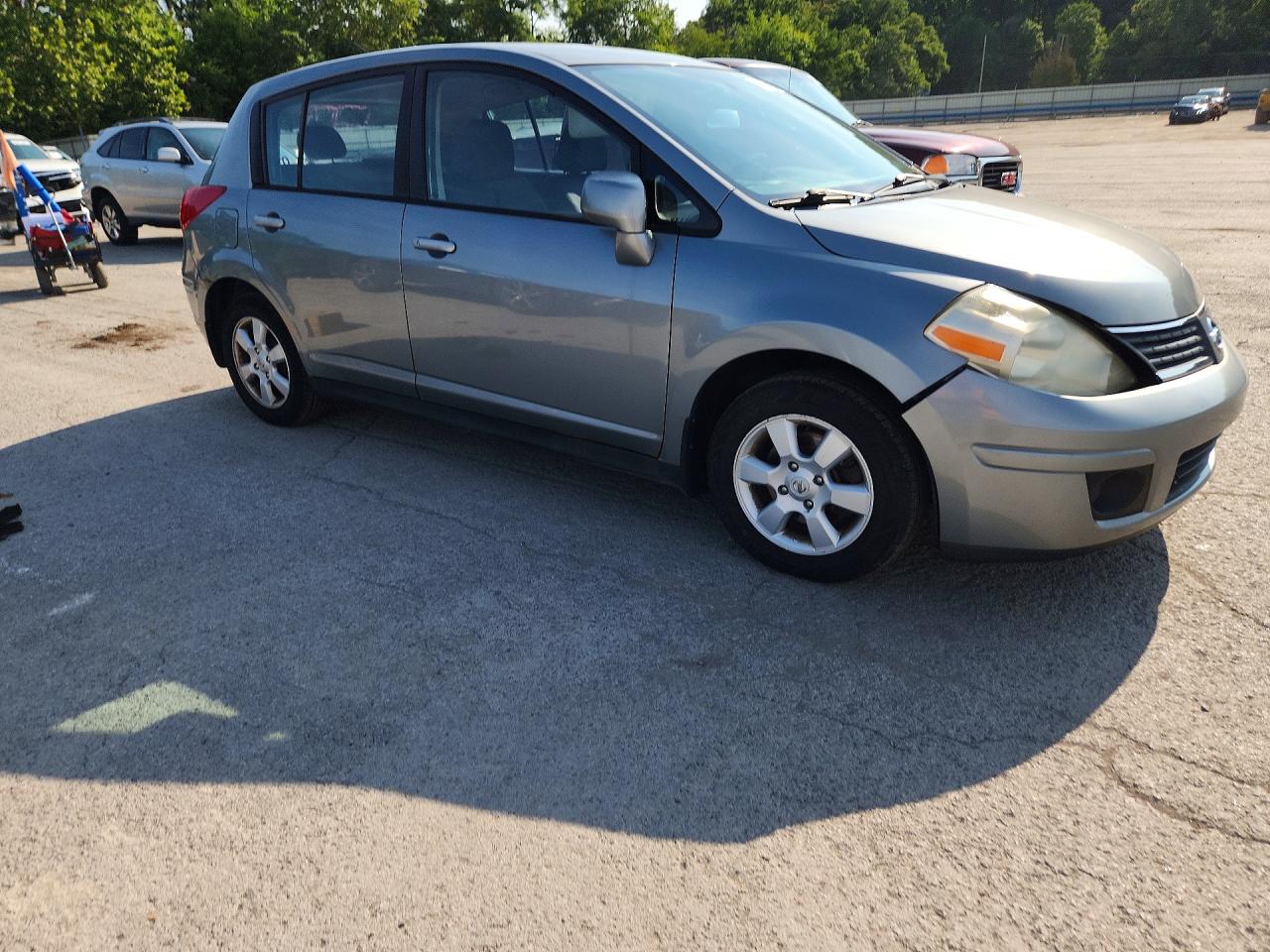 2007 Nissan Versa 1.8 S Gray vin: 3N1BC13E77L450547