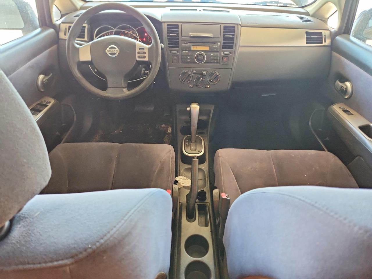 2008 Nissan Versa 1.8 S Черный vin: 3N1BC13E78L380503