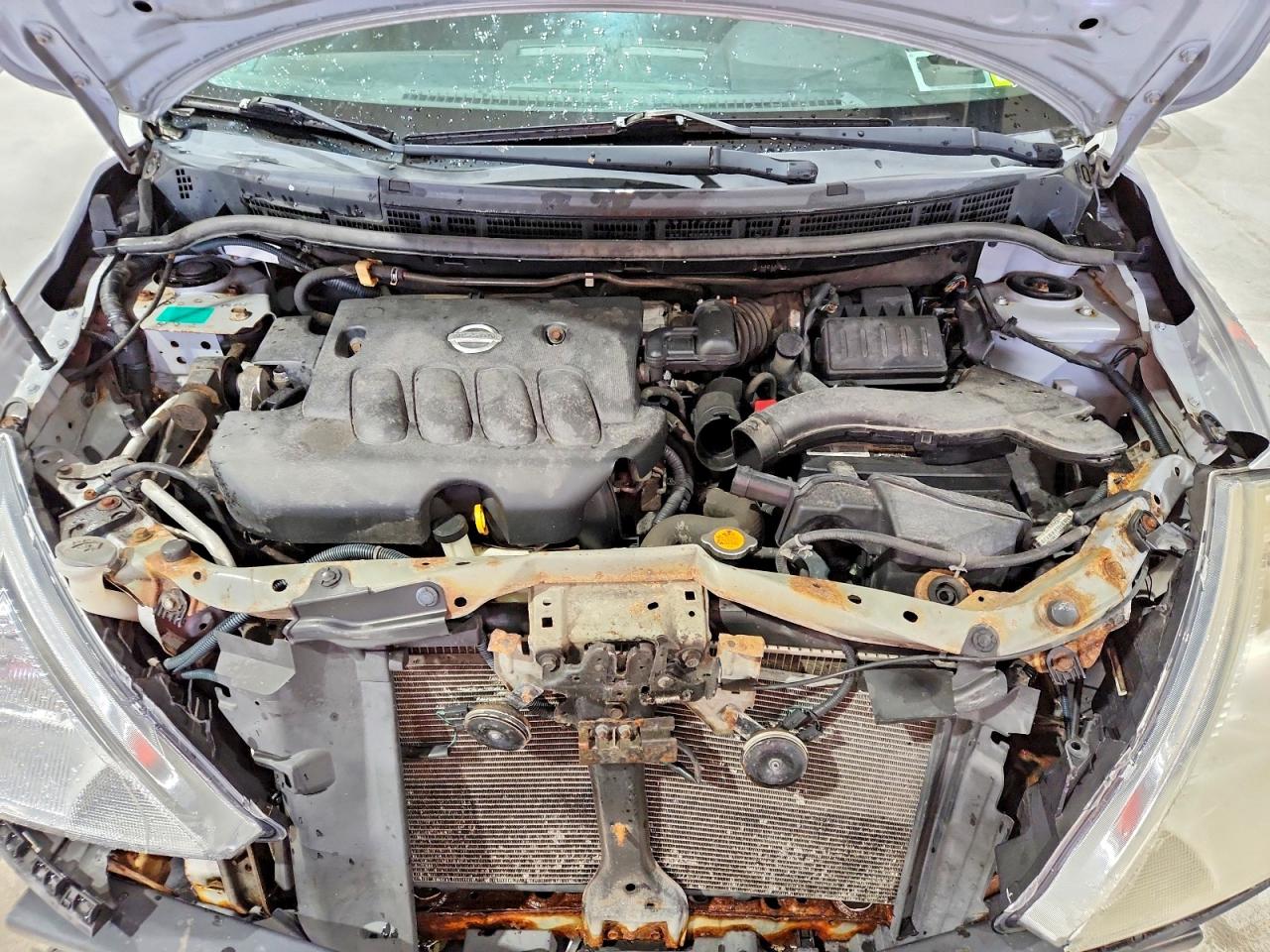 2008 Nissan Versa Silver vin: 3N1BC13E78L383370