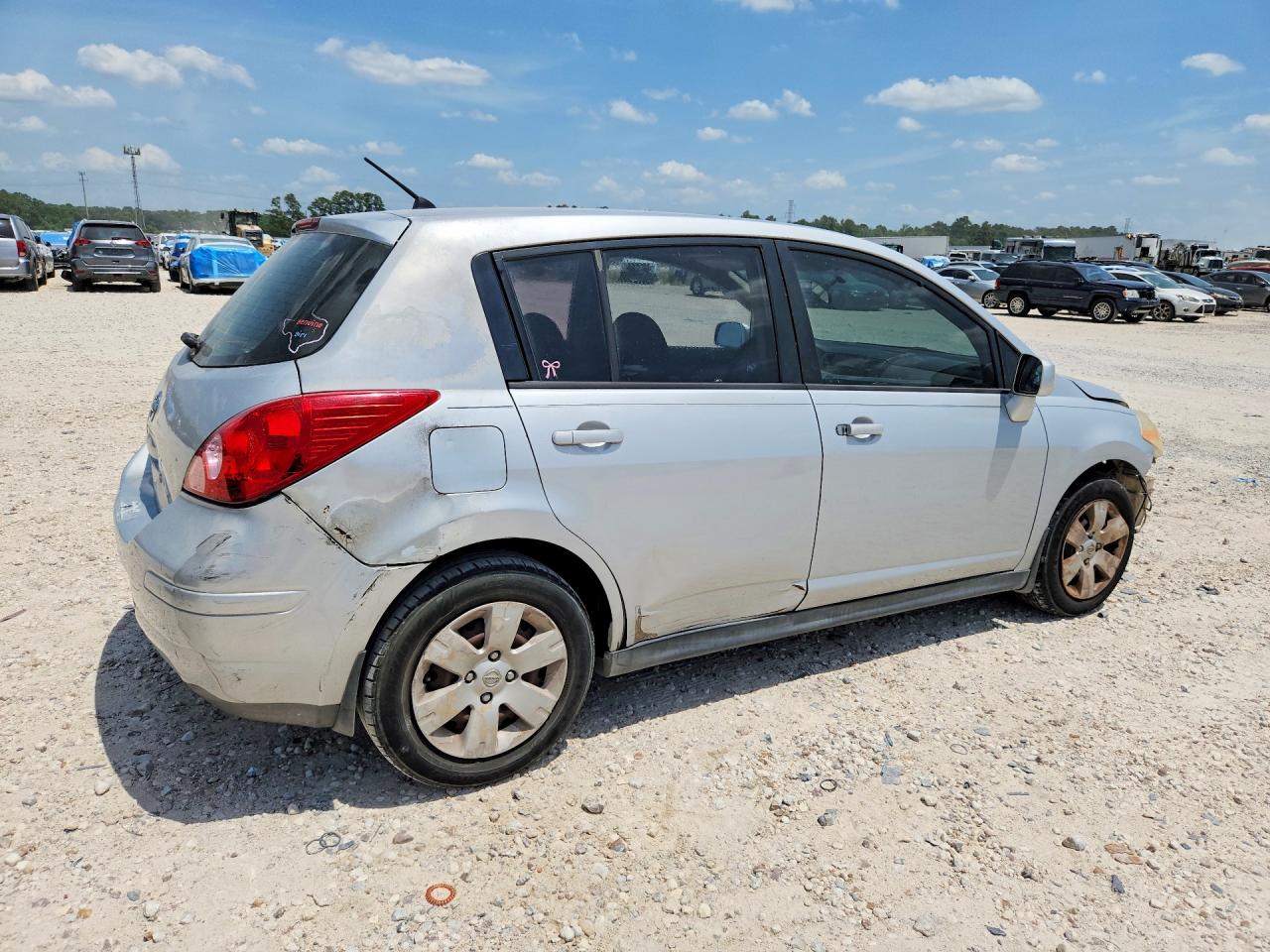 2008 Nissan Versa 1.8 S Silver vin: 3N1BC13E78L396362