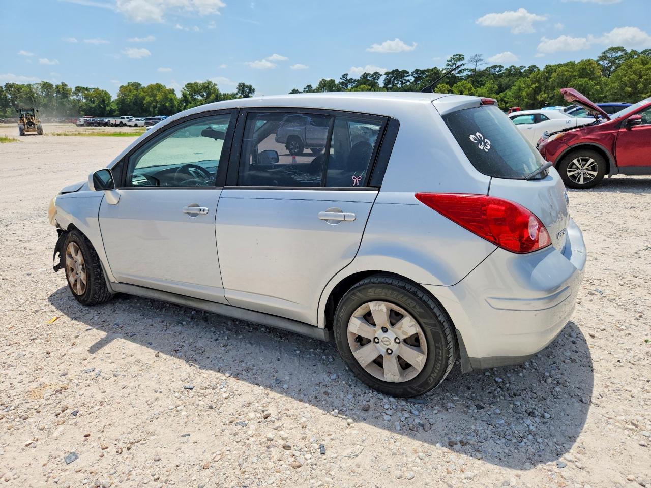 2008 Nissan Versa 1.8 S Silver vin: 3N1BC13E78L396362