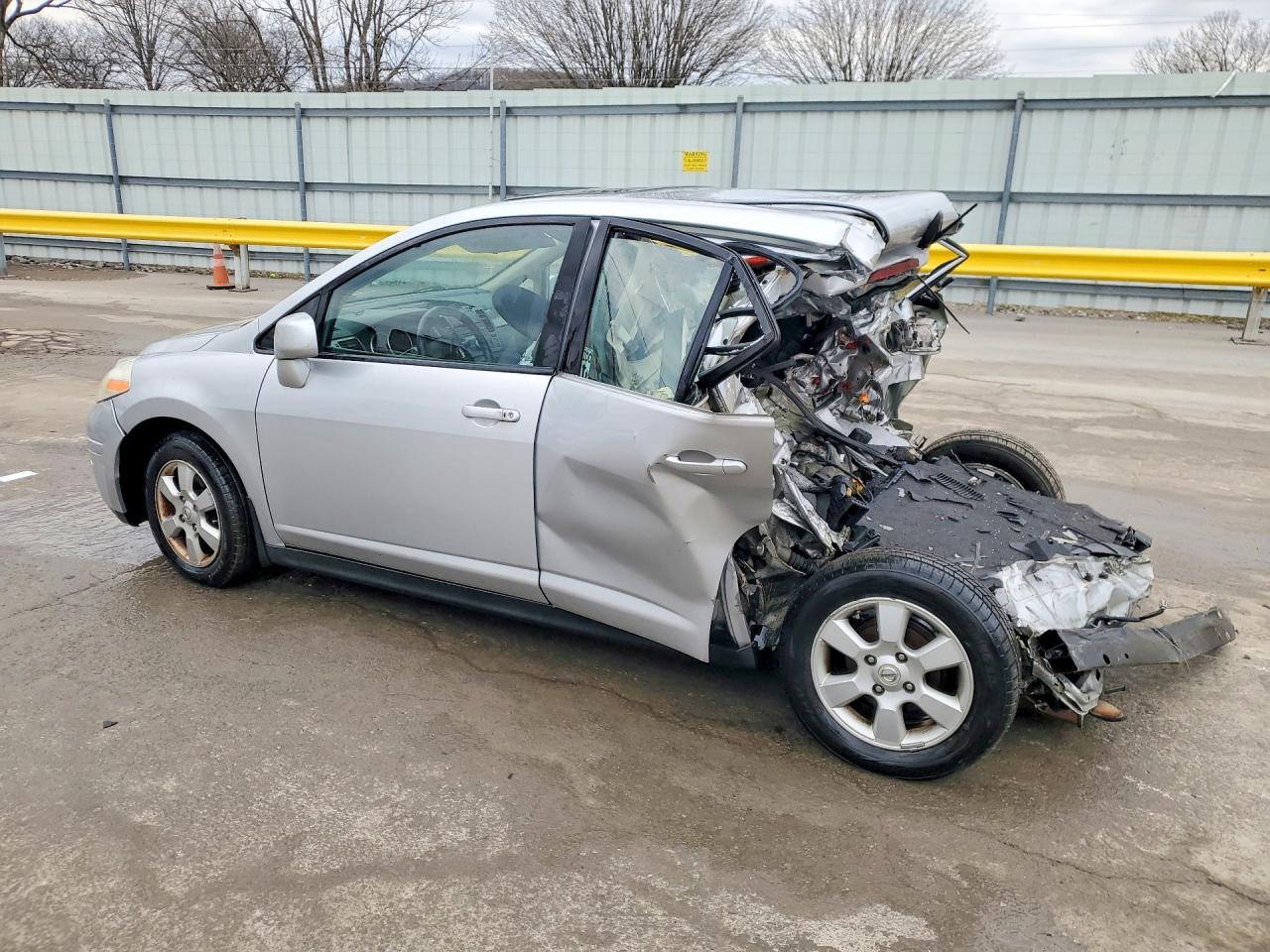 2009 Nissan Versa 1.8 S Silver vin: 3N1BC13E79L424145