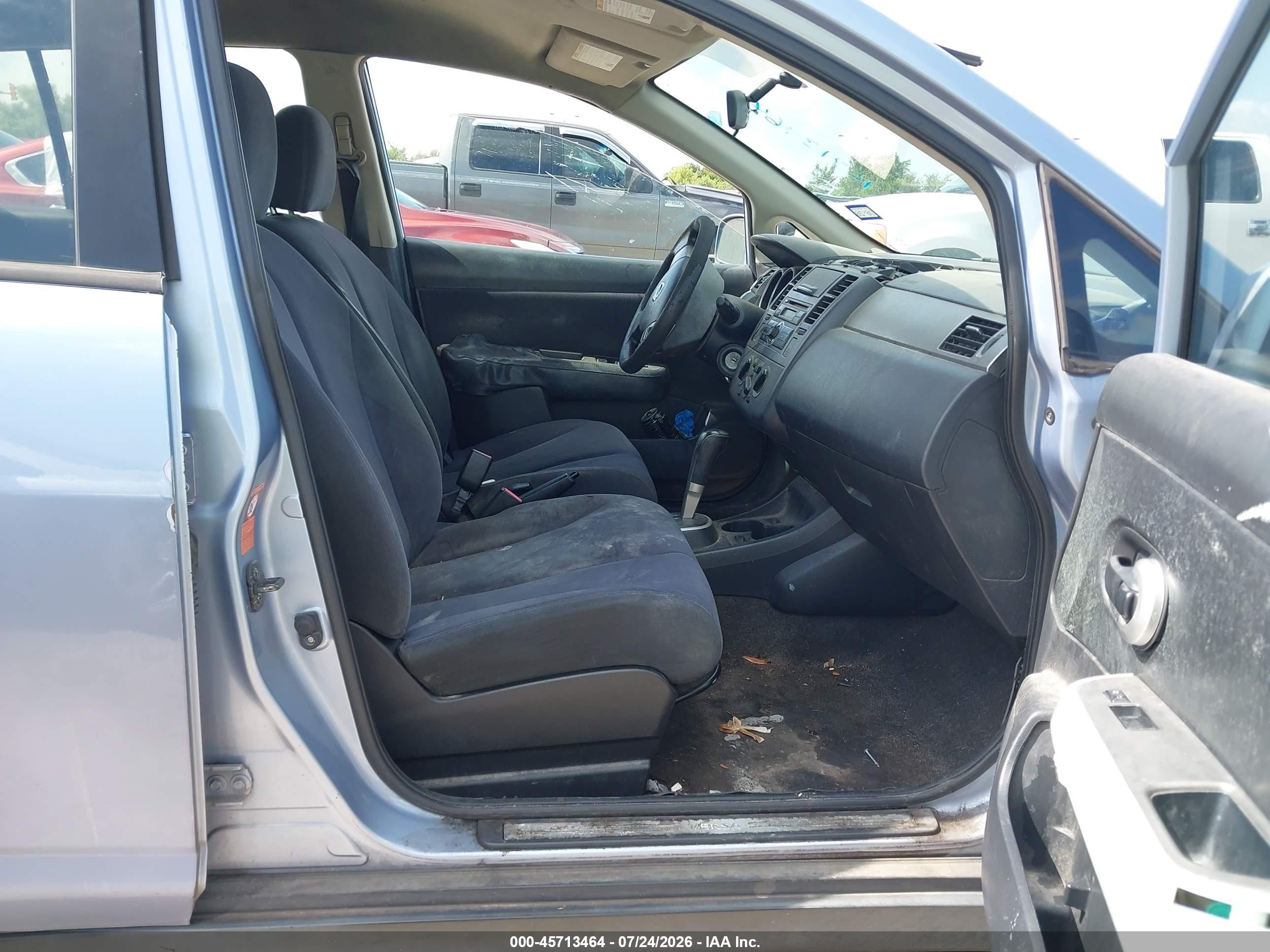 2009 Nissan Versa 1.8s Light Blue vin: 3N1BC13E79L477315