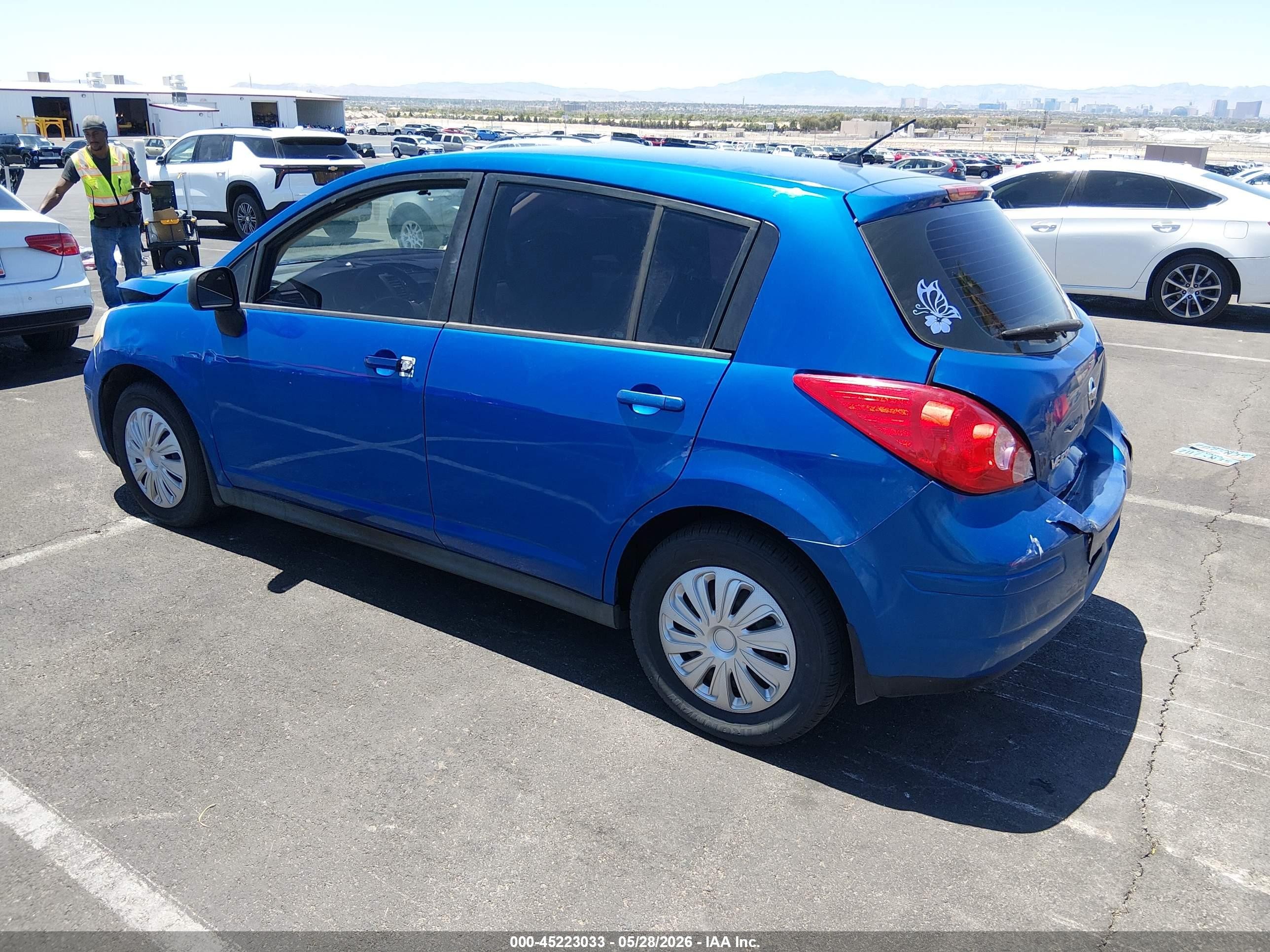 2007 Nissan Versa 1.8s Blue vin: 3N1BC13E87L376345