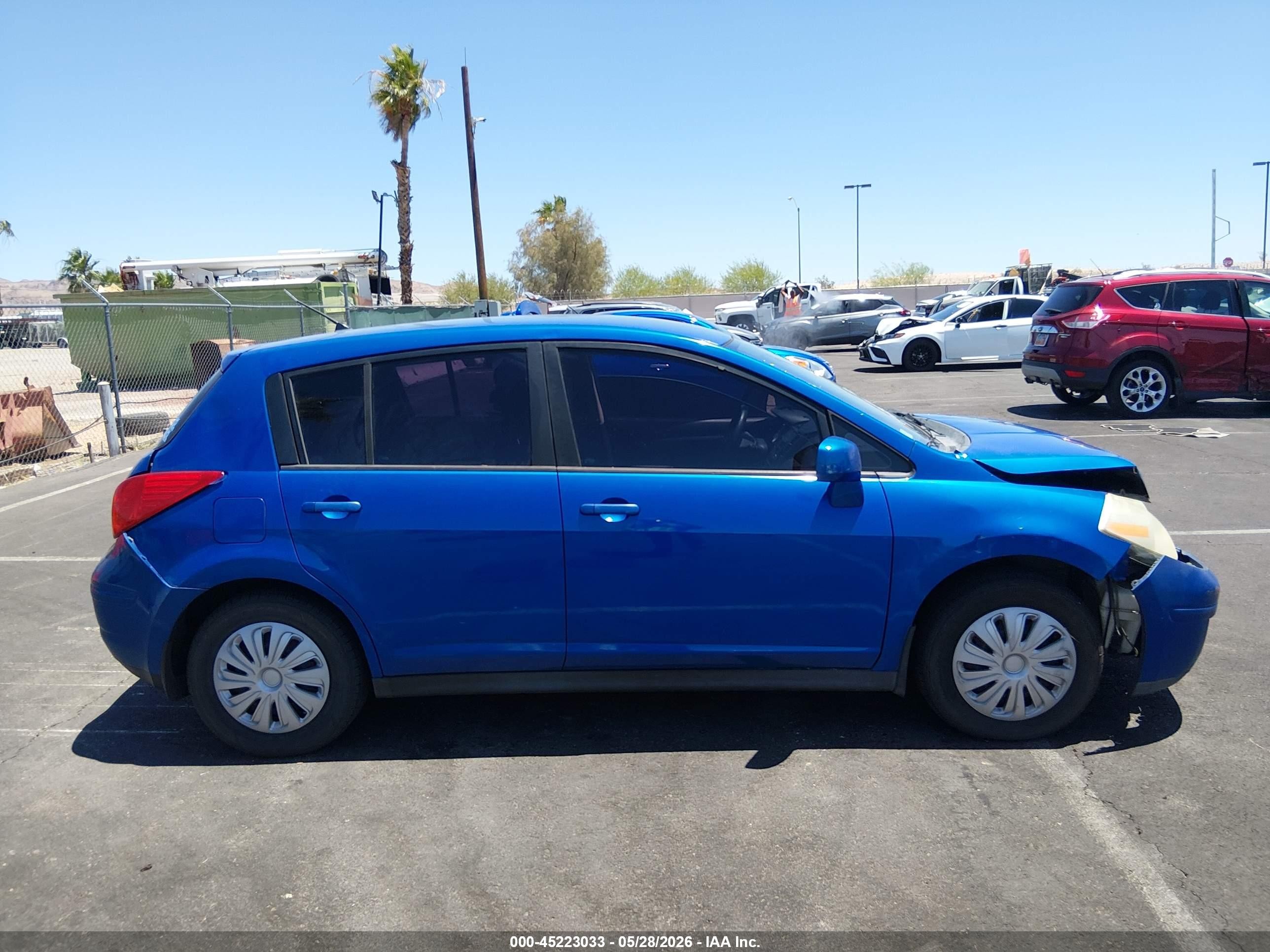 2007 Nissan Versa 1.8s Blue vin: 3N1BC13E87L376345