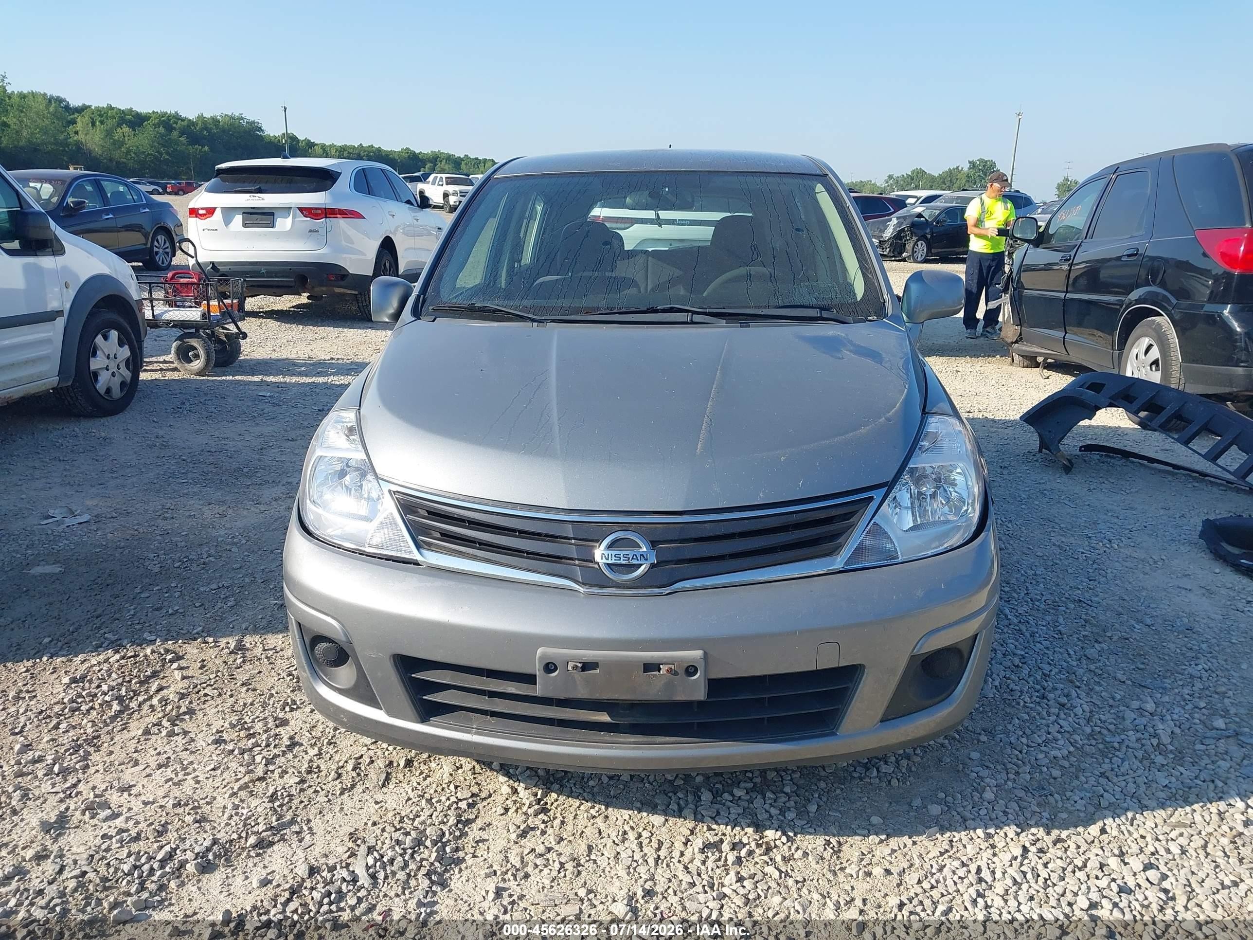 2007 Nissan Versa 1.8s Gray vin: 3N1BC13E87L422644