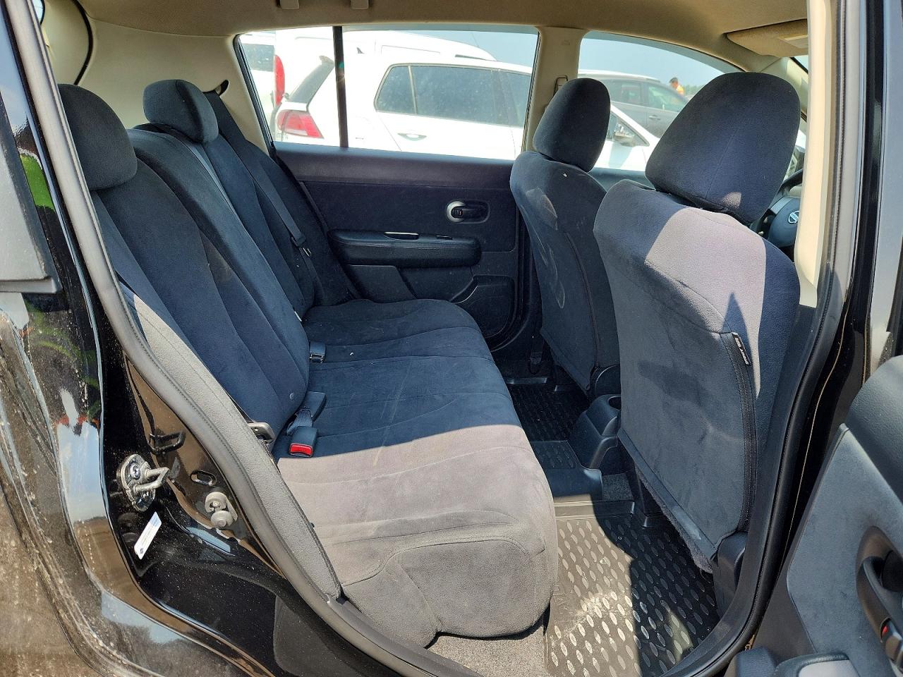 2007 Nissan Versa 1.8 S Черный vin: 3N1BC13E87L453442