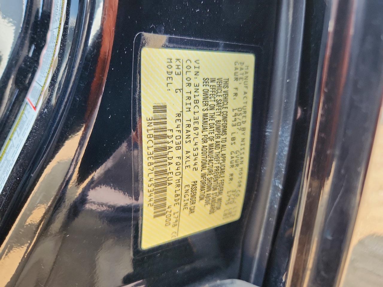 2007 Nissan Versa 1.8 S Черный vin: 3N1BC13E87L453442