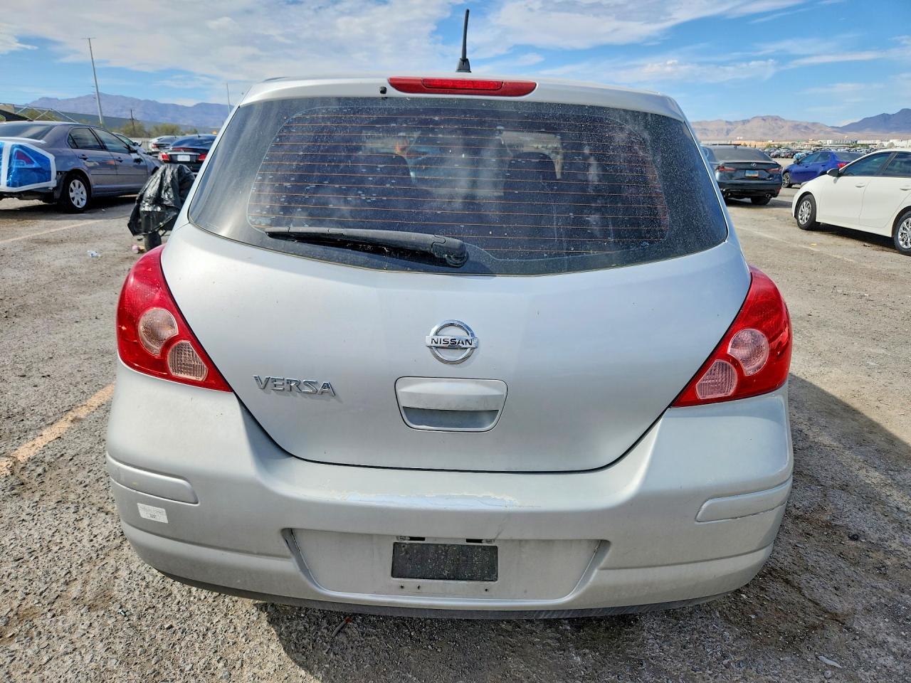 2008 Nissan Versa S/sl Серебряный vin: 3N1BC13E88L353603