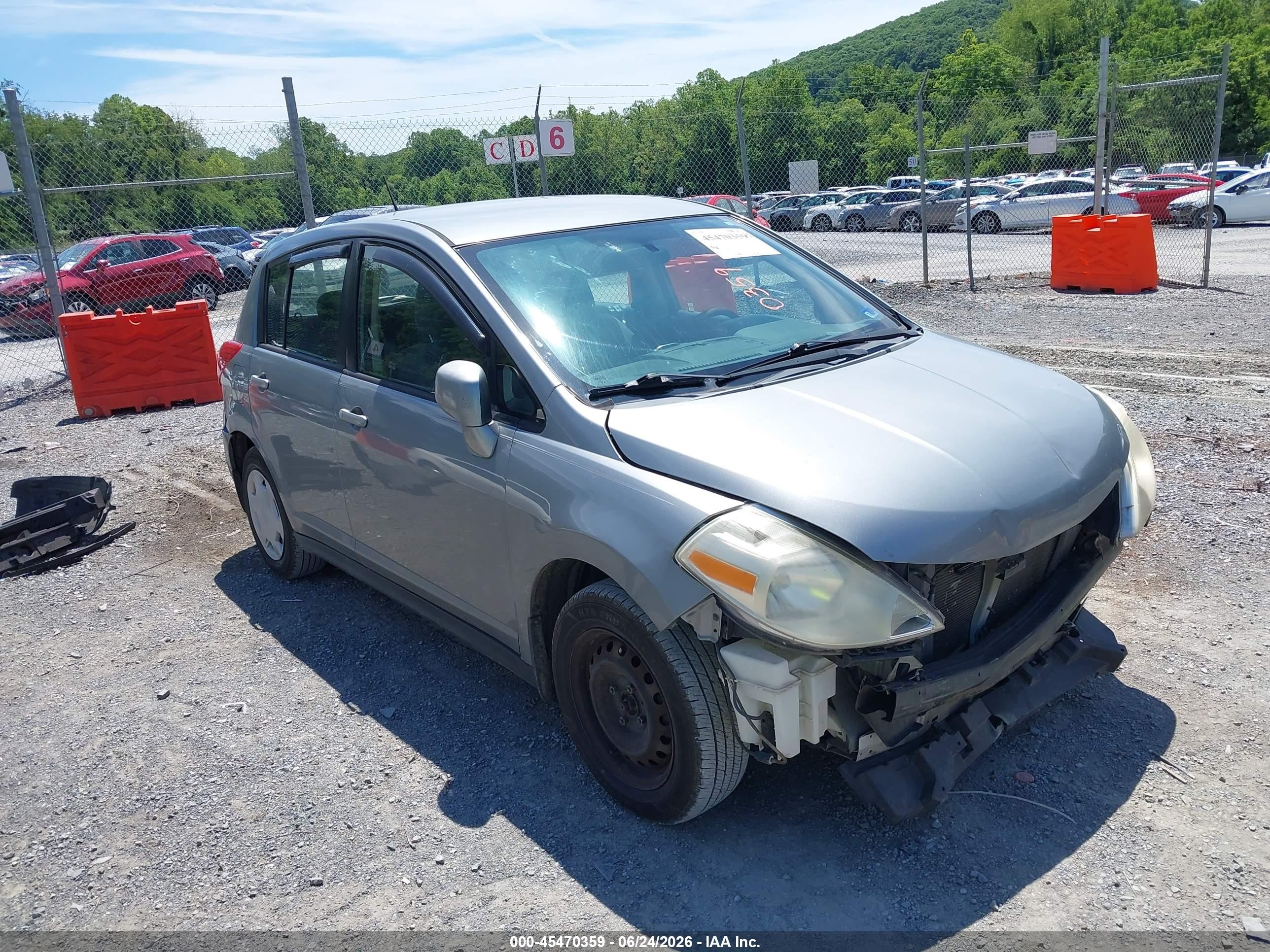 2008 Nissan Versa 1.8 S Gray vin: 3N1BC13E88L377495