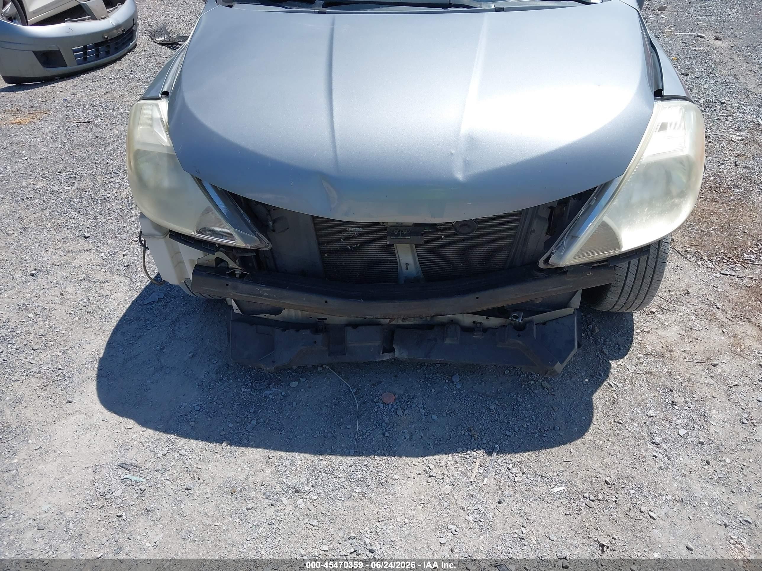 2008 Nissan Versa 1.8 S Gray vin: 3N1BC13E88L377495