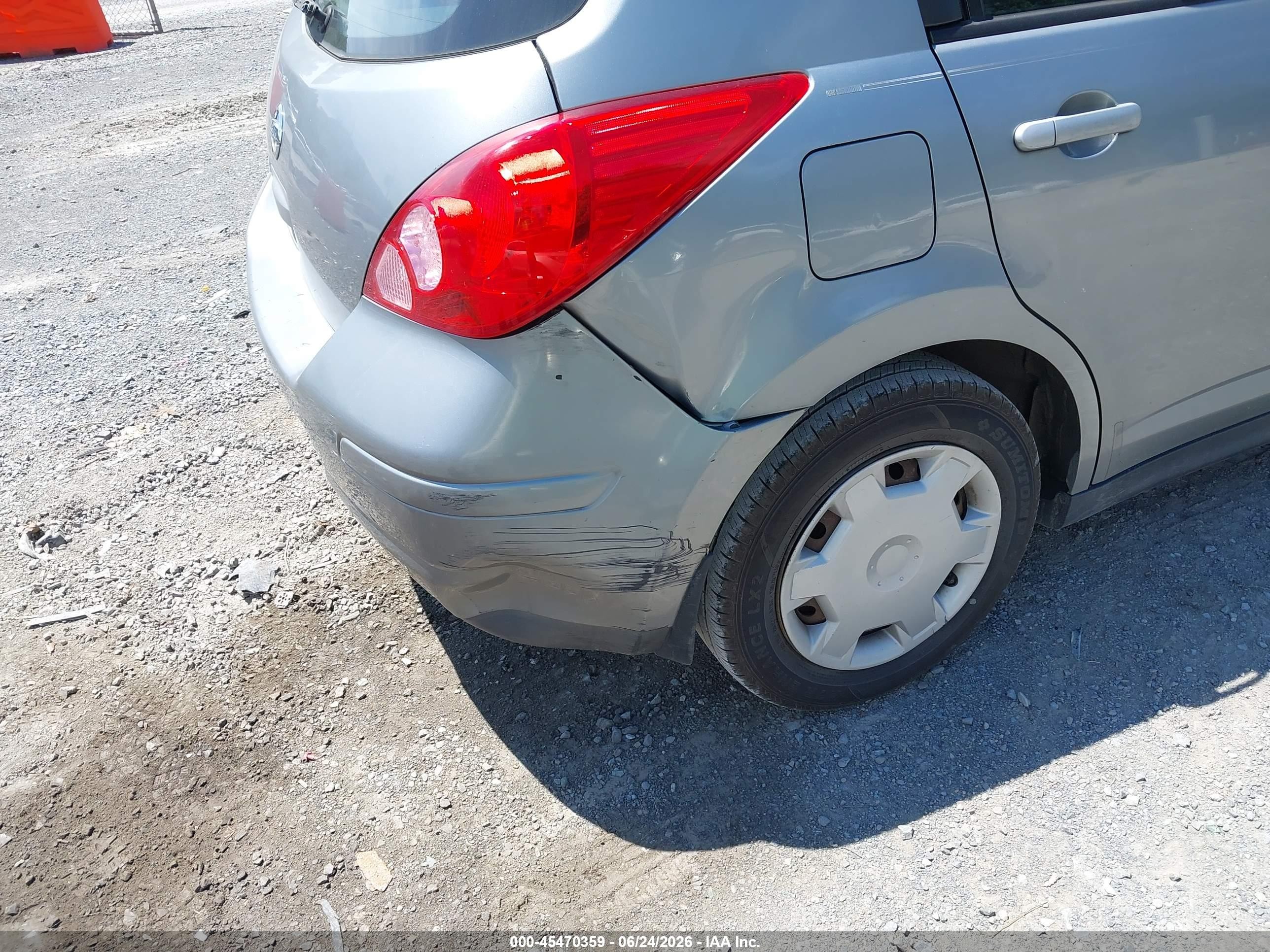2008 Nissan Versa 1.8 S Gray vin: 3N1BC13E88L377495
