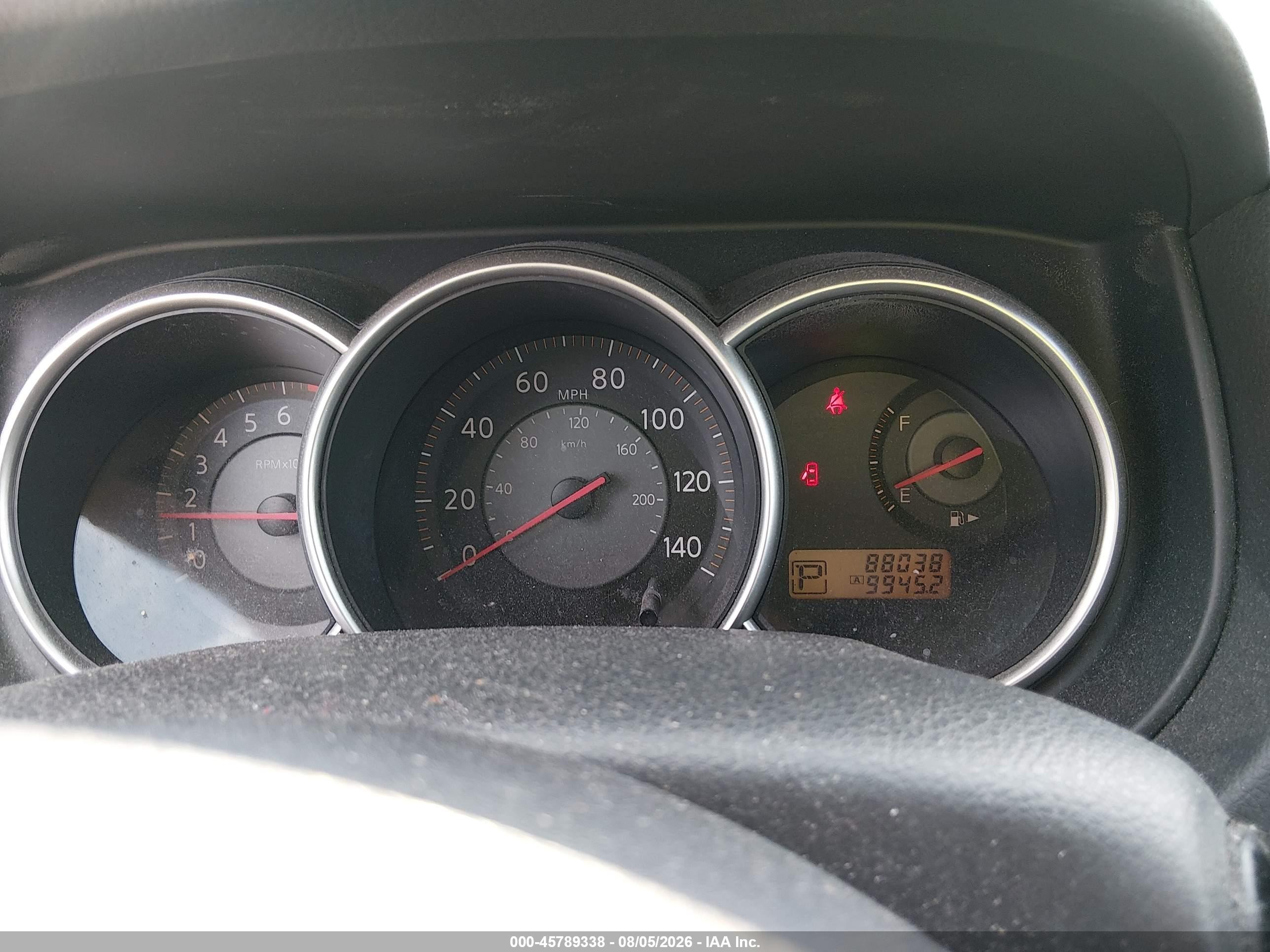 2008 Nissan Versa 1.8 S Silver vin: 3N1BC13E88L398427
