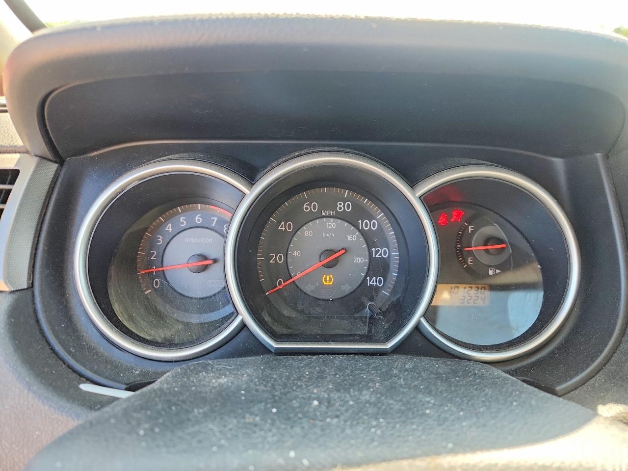 2008 Nissan Versa 1.8 S Red vin: 3N1BC13E88L440756