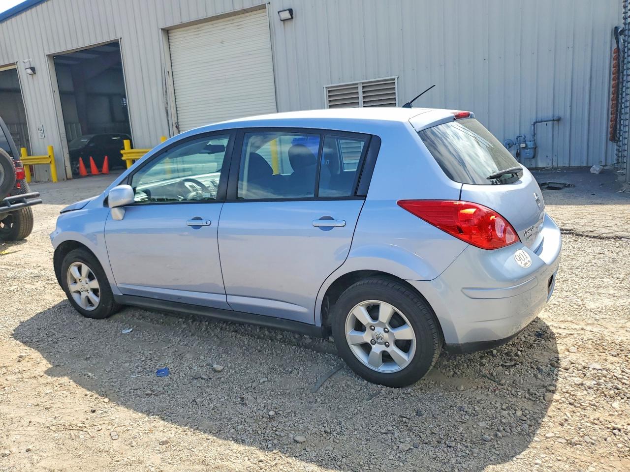 2009 Nissan Versa 1.8 S Blue vin: 3N1BC13E89L410836