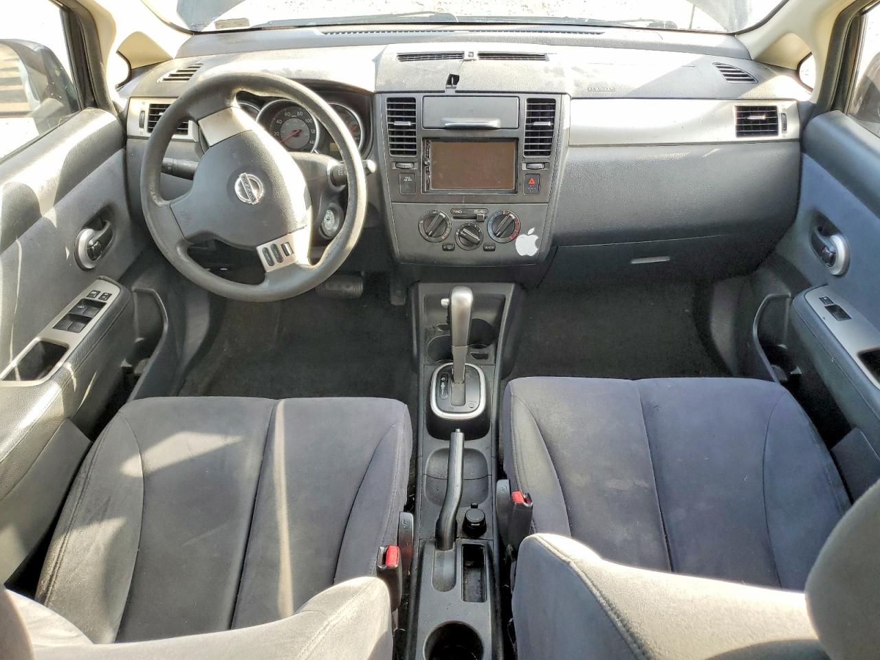 2009 Nissan Versa 1.8 S Черный vin: 3N1BC13E89L439351