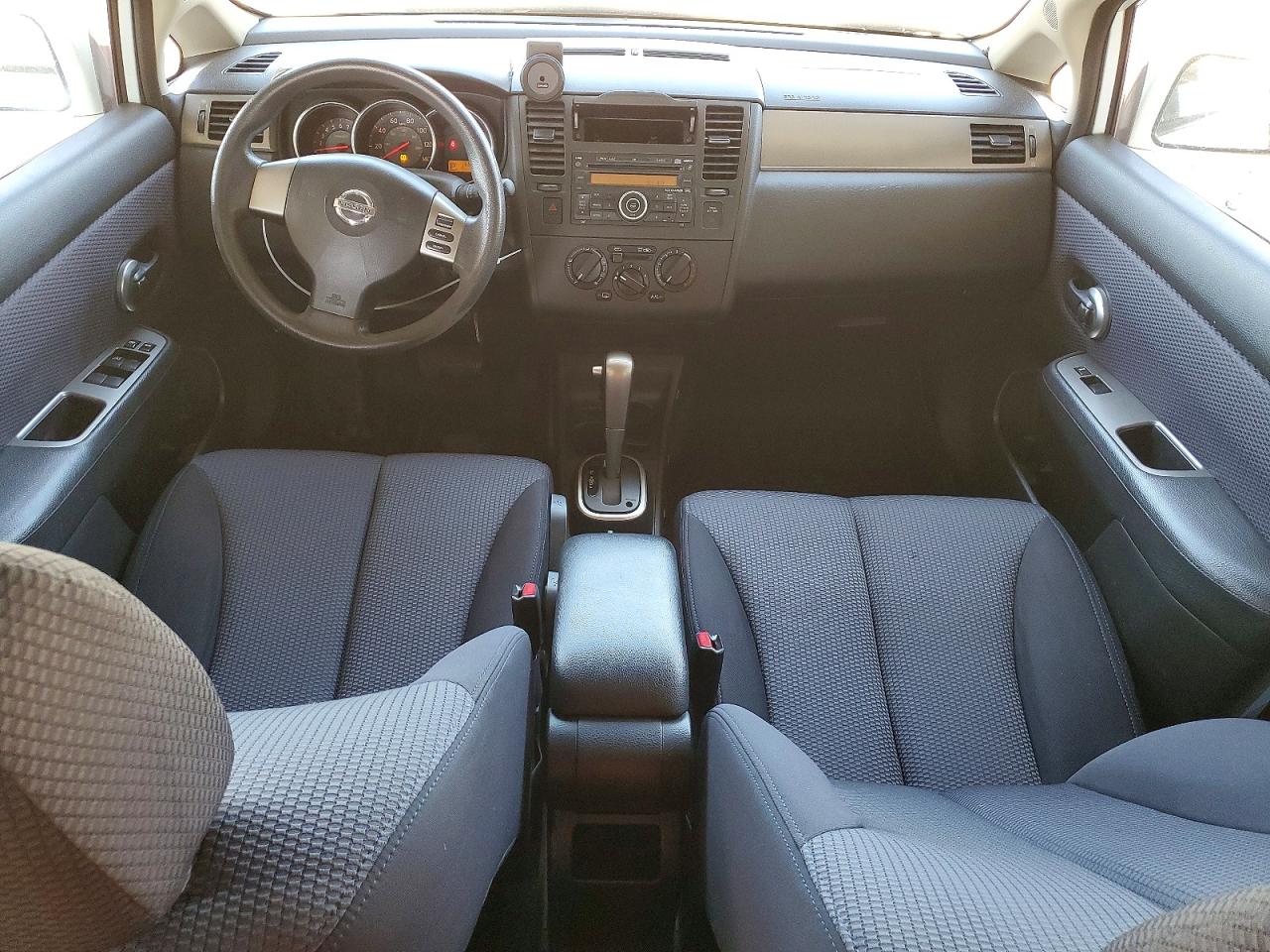 2007 Nissan Versa 1.8 S White vin: 3N1BC13E97L360073