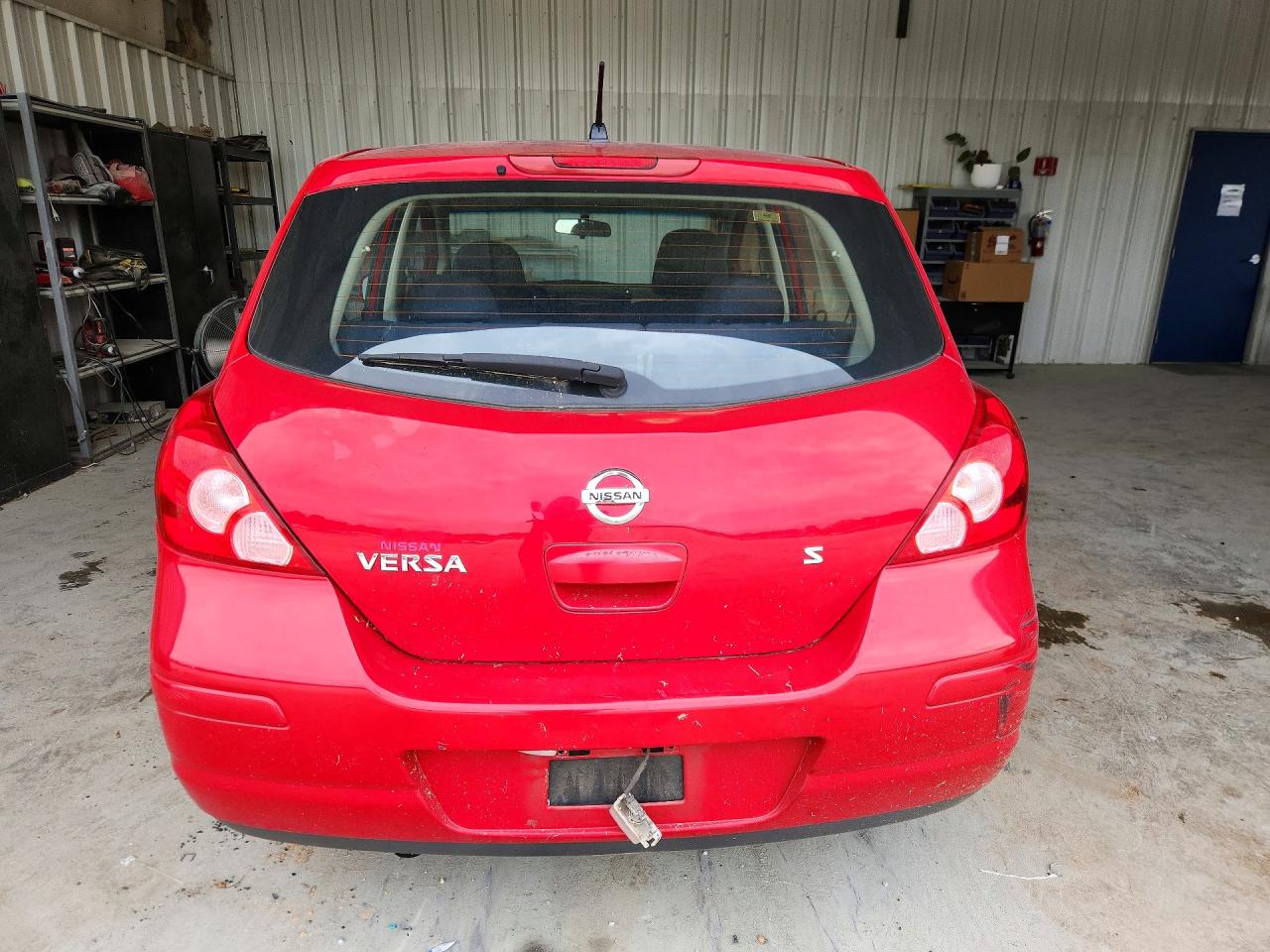 2007 Nissan Versa 1.8 S Red vin: 3N1BC13E97L457614