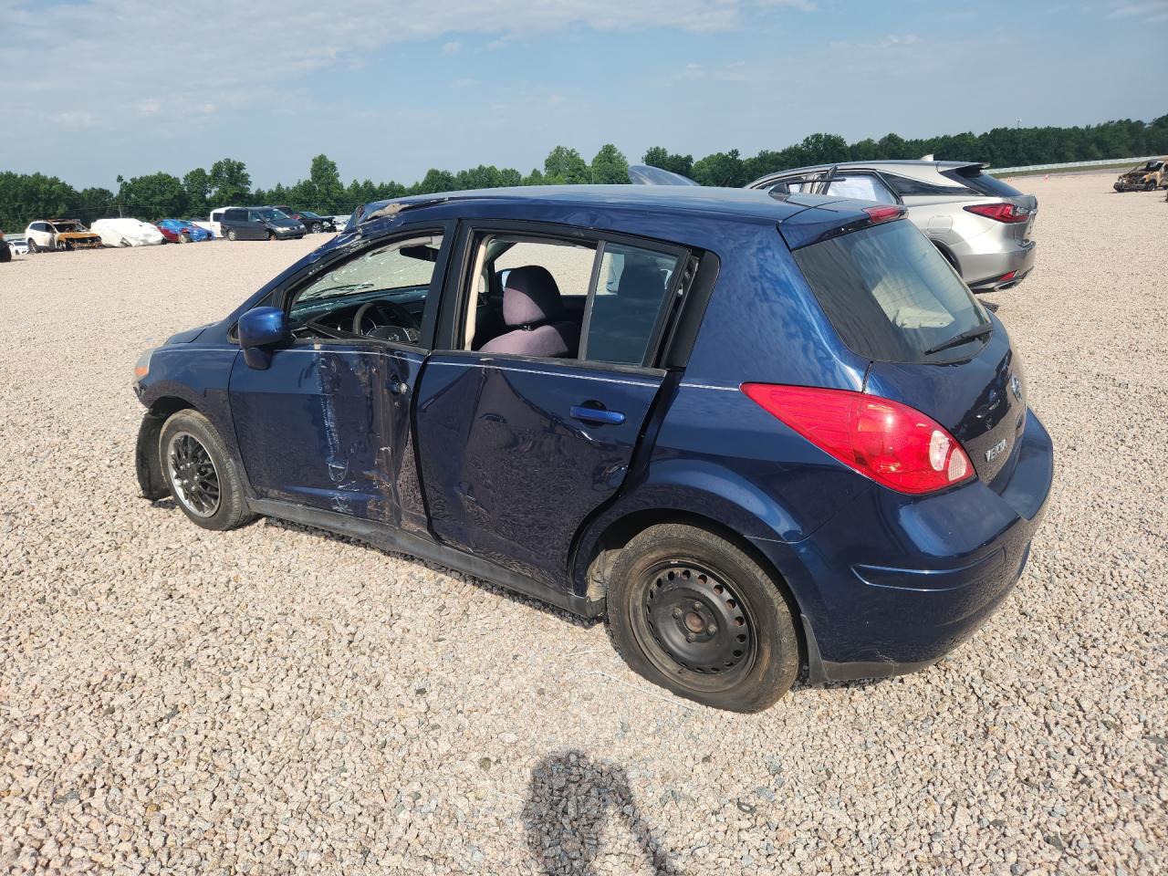 2008 Nissan Versa 1.8 S Blue vin: 3N1BC13E98L429121