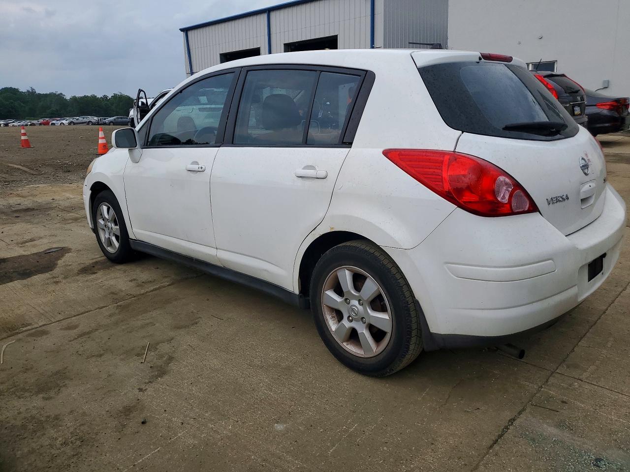 2009 Nissan Versa 1.8 S White vin: 3N1BC13E99L391813