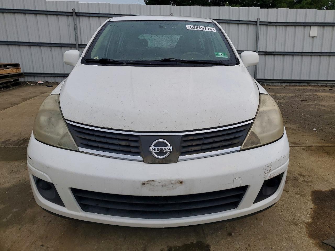 2009 Nissan Versa 1.8 S White vin: 3N1BC13E99L391813