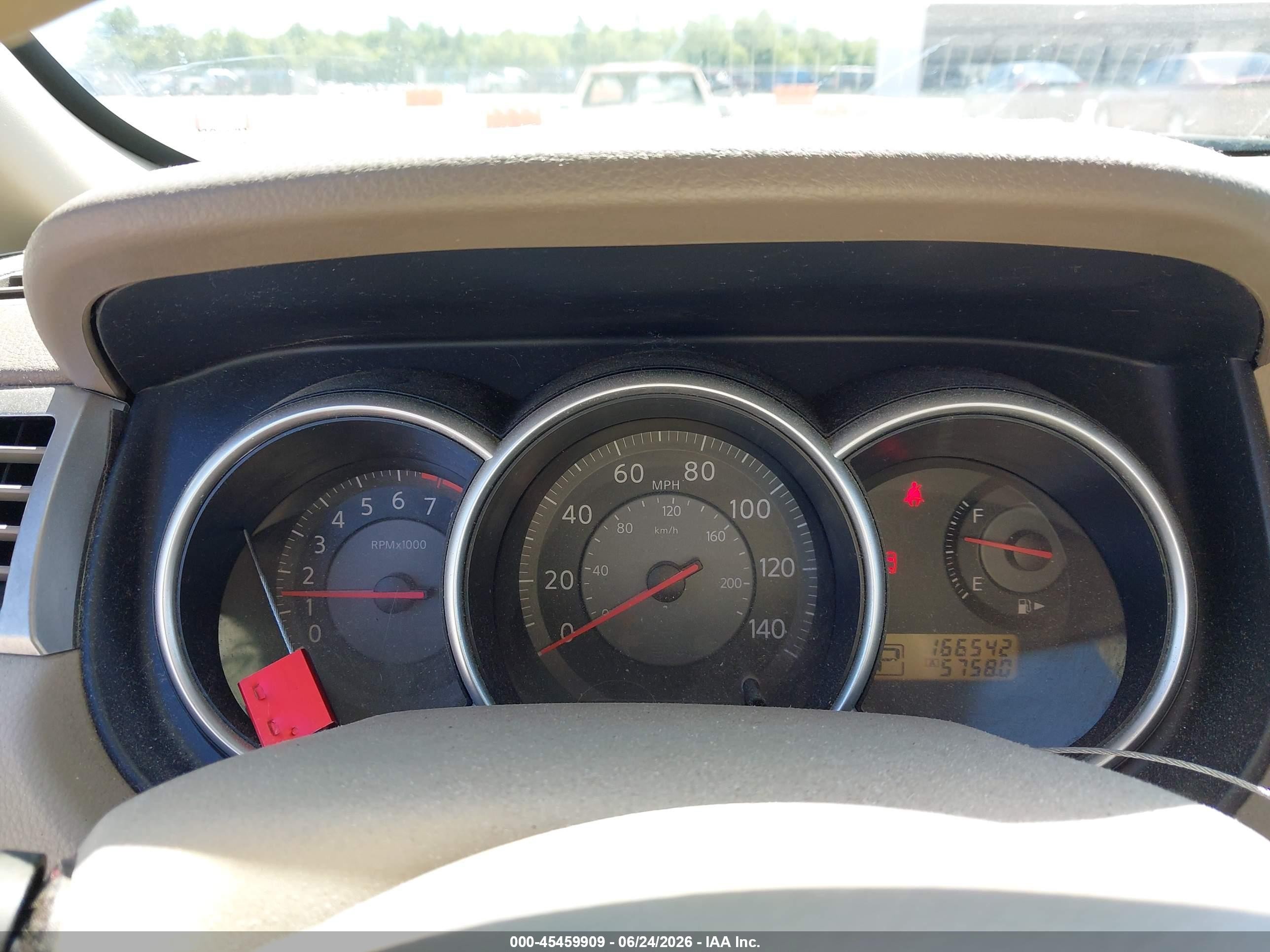 2009 Nissan Versa 1.8s White vin: 3N1BC13E99L399619