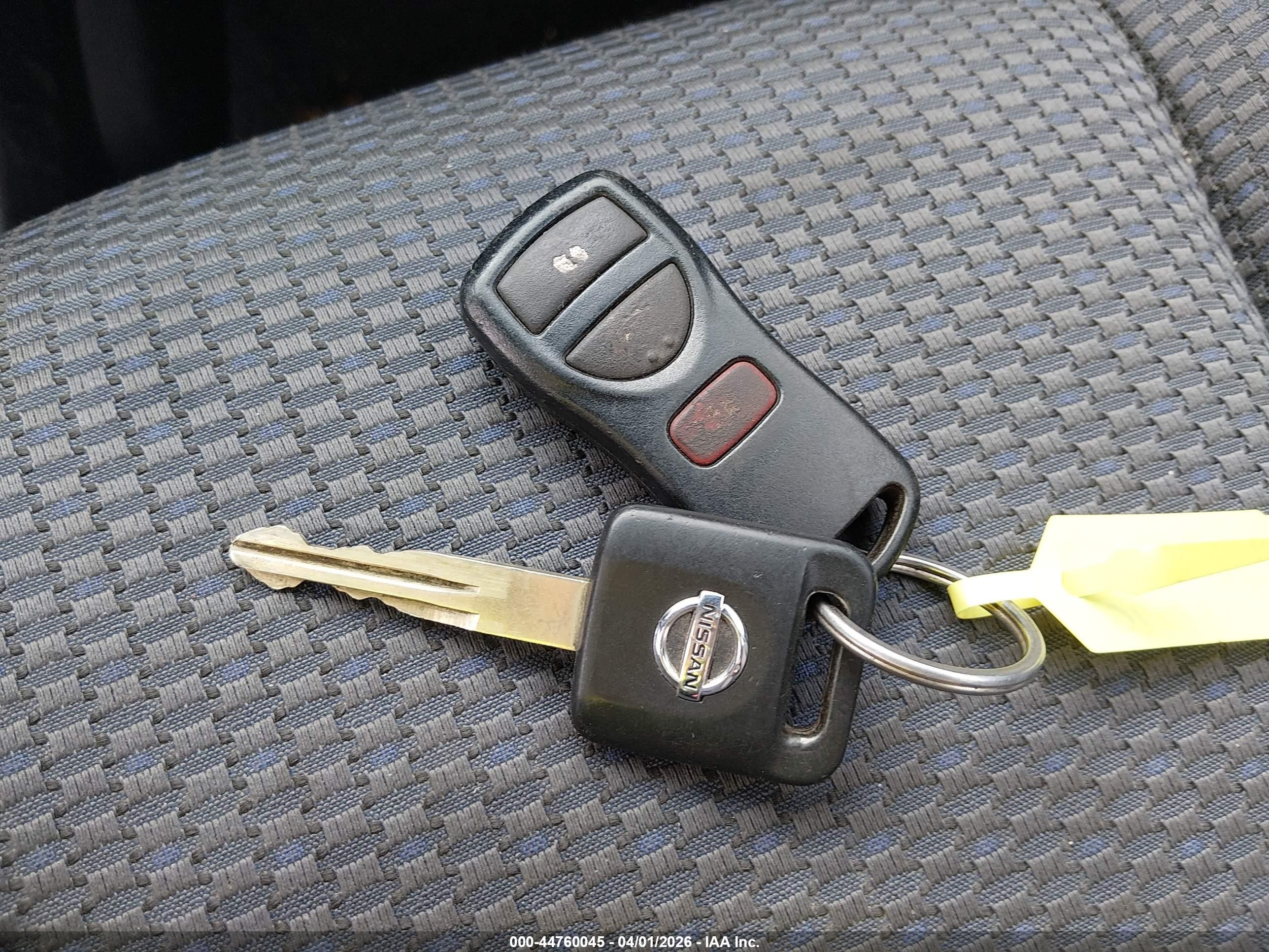 2009 Nissan Versa 1.8sl Серебряный vin: 3N1BC13E99L401014