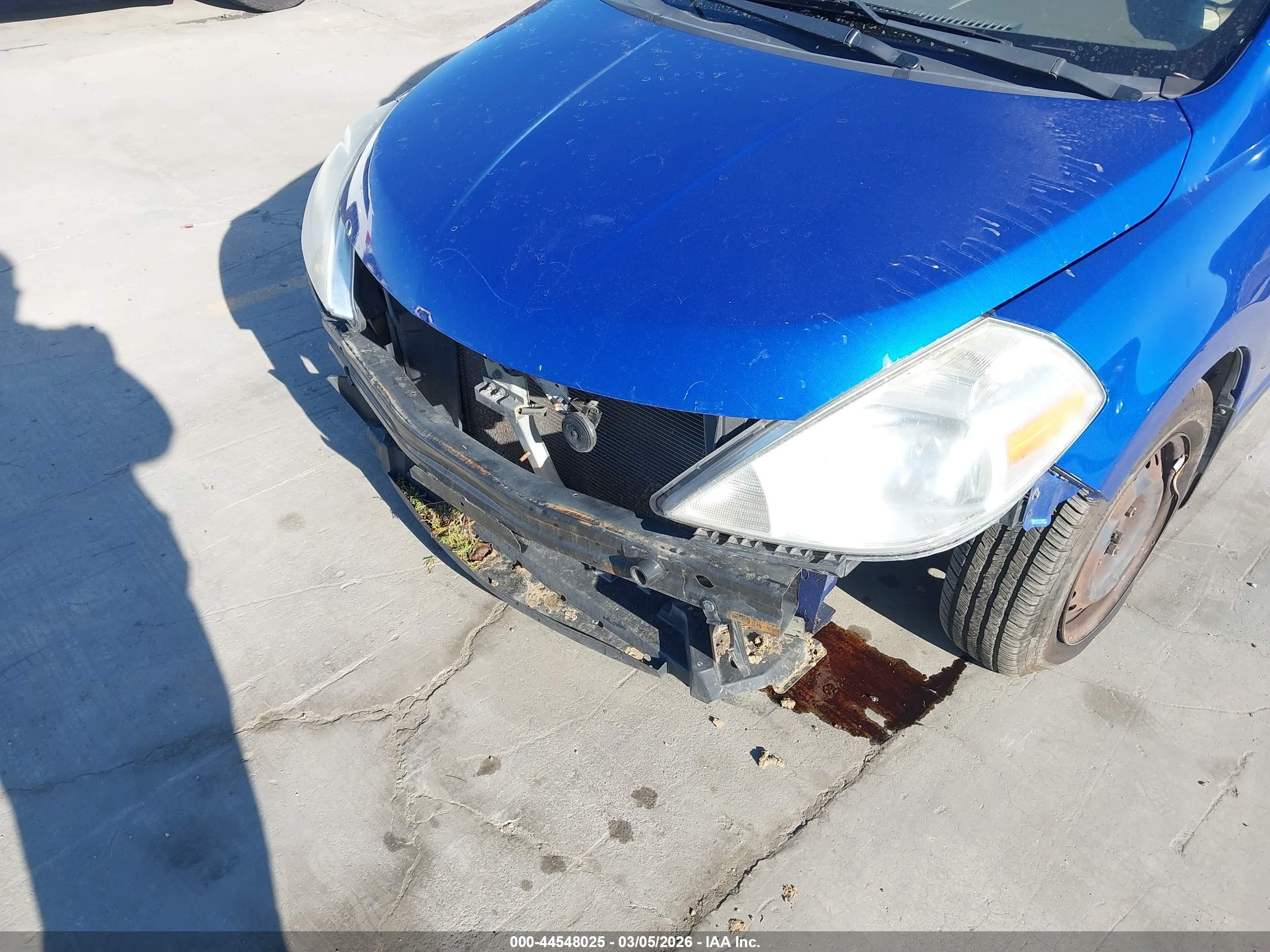 2009 Nissan Versa 1.8s Blue vin: 3N1BC13E99L441335