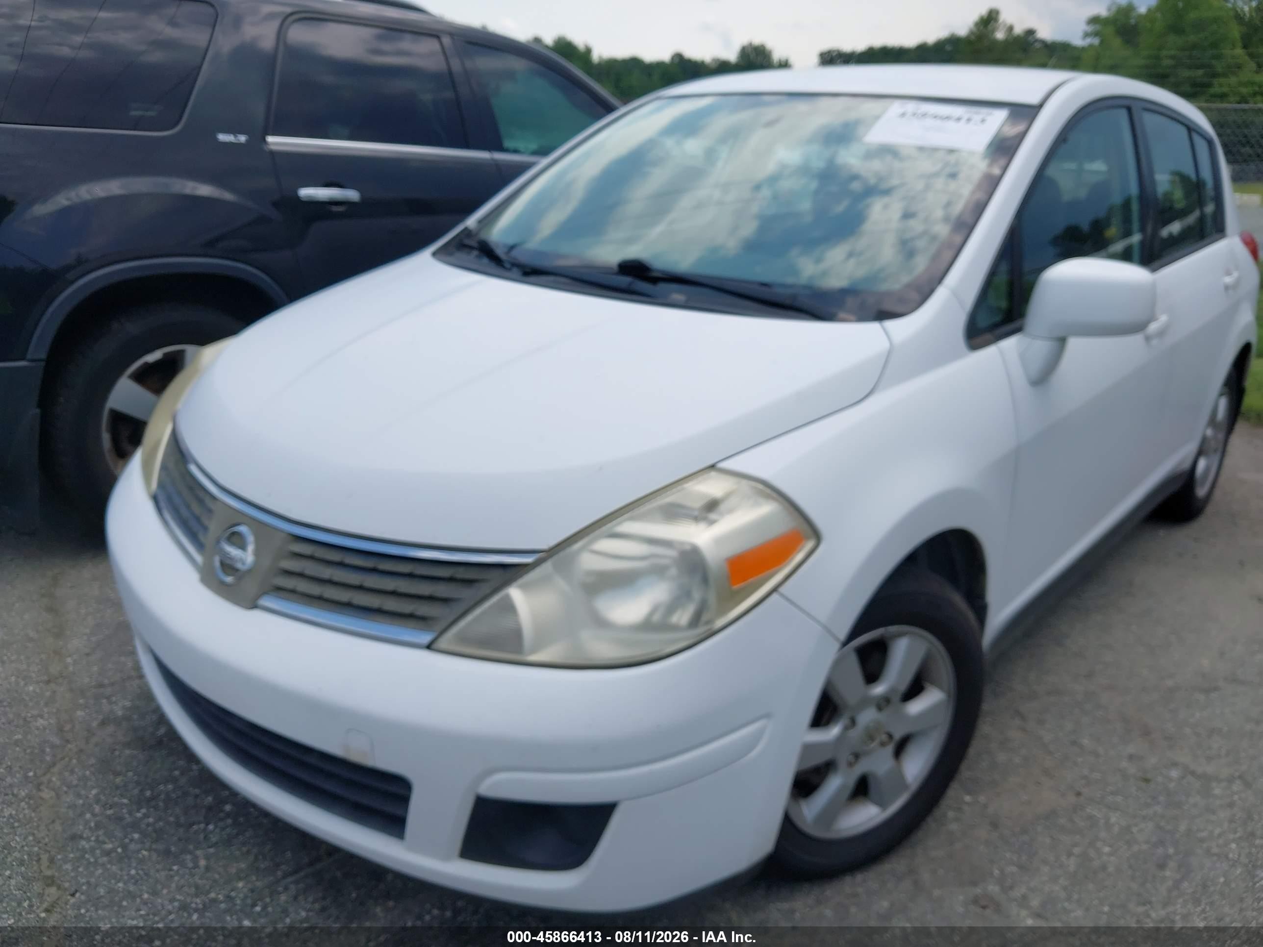 2009 Nissan Versa 1.8s Белый vin: 3N1BC13E99L472987