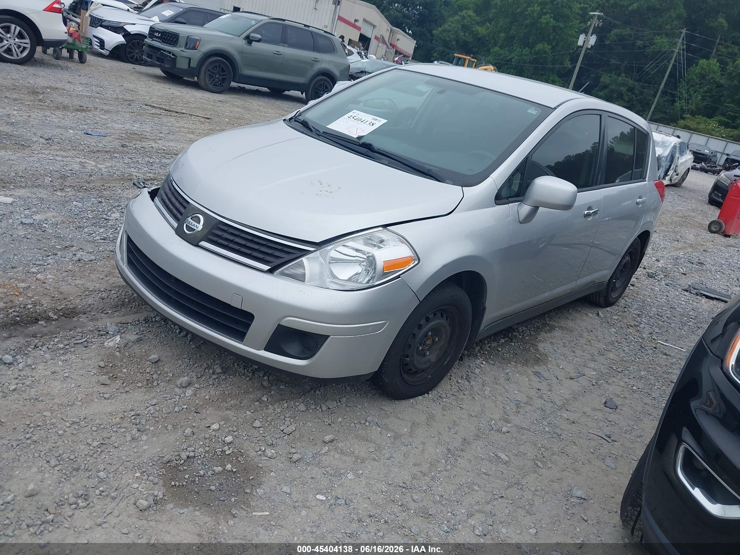 2009 Nissan Versa 1.8s Silver vin: 3N1BC13E99L480586