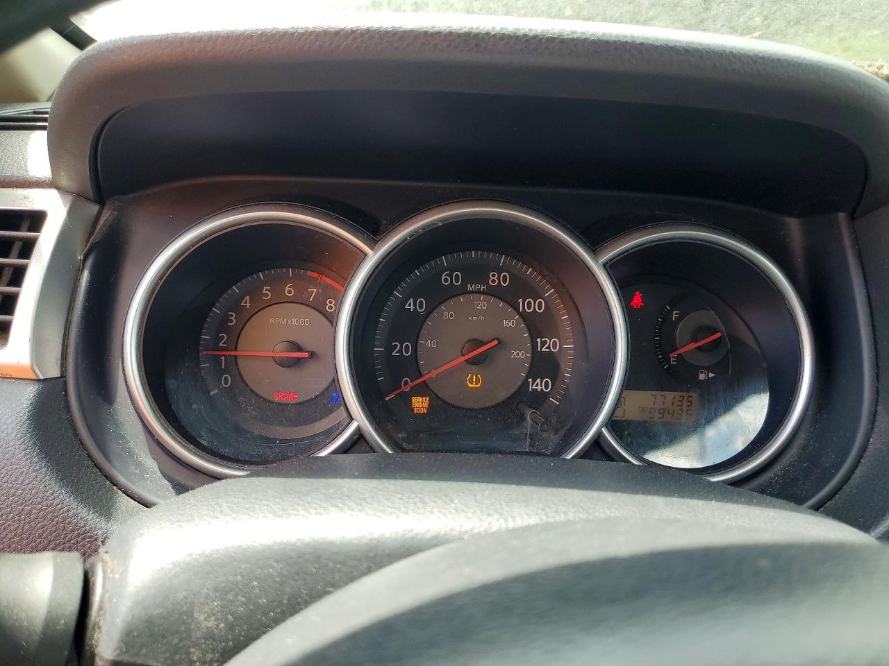 2007 Nissan Versa Silver vin: 3N1BC13EX7L383426