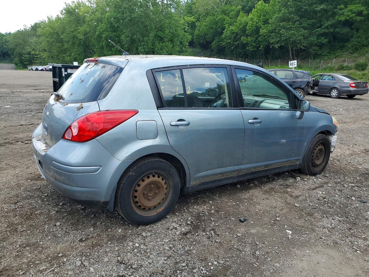 2007 Nissan Versa Silver vin: 3N1BC13EX7L383426