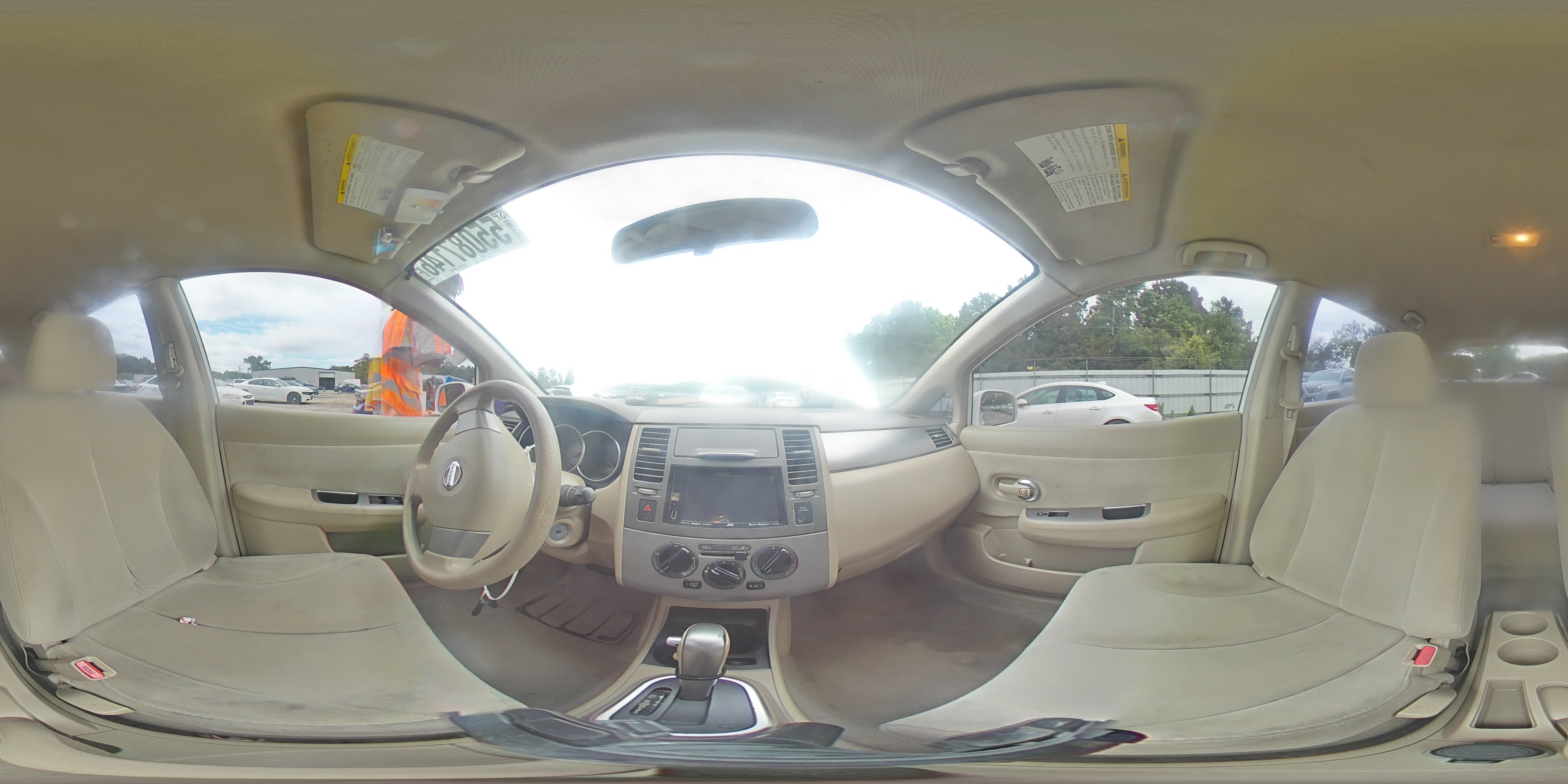 2007 Nissan Versa 1.8 S White vin: 3N1BC13EX7L385158