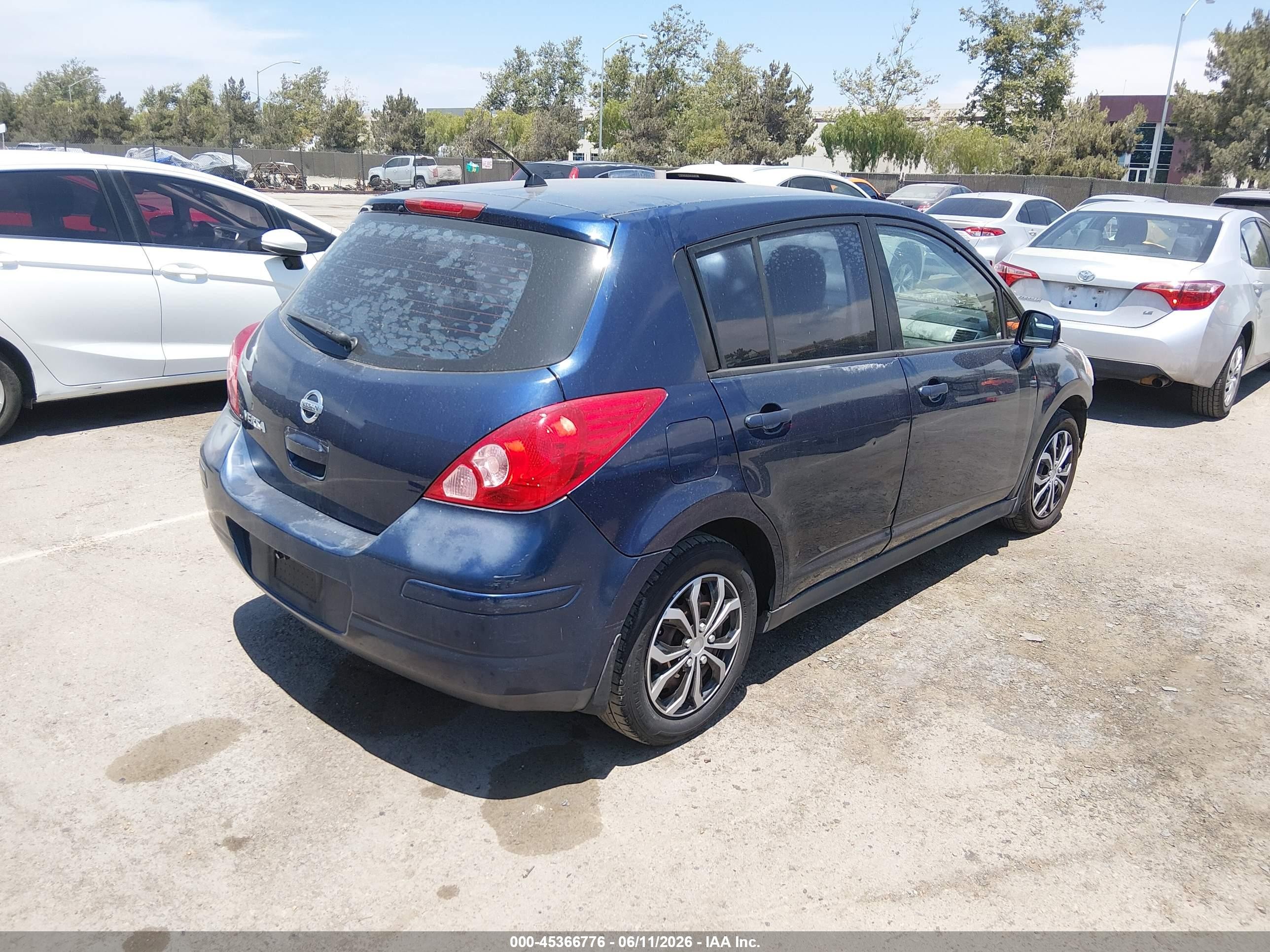 2008 Nissan Versa 1.8s Dark Blue vin: 3N1BC13EX8L386540