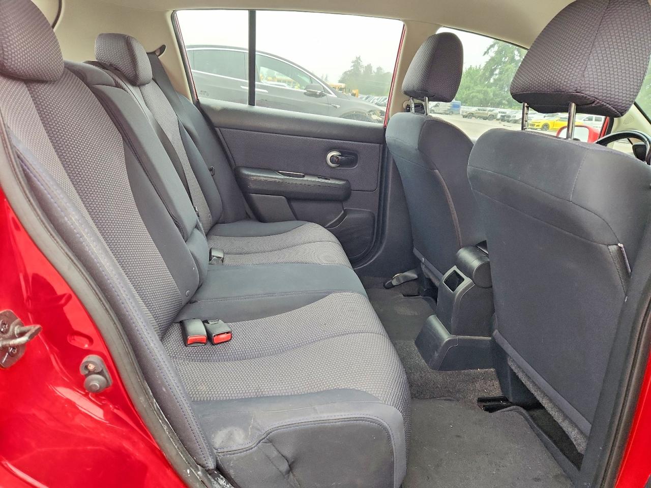 2008 Nissan Versa 1.8 S Red vin: 3N1BC13EX8L400856