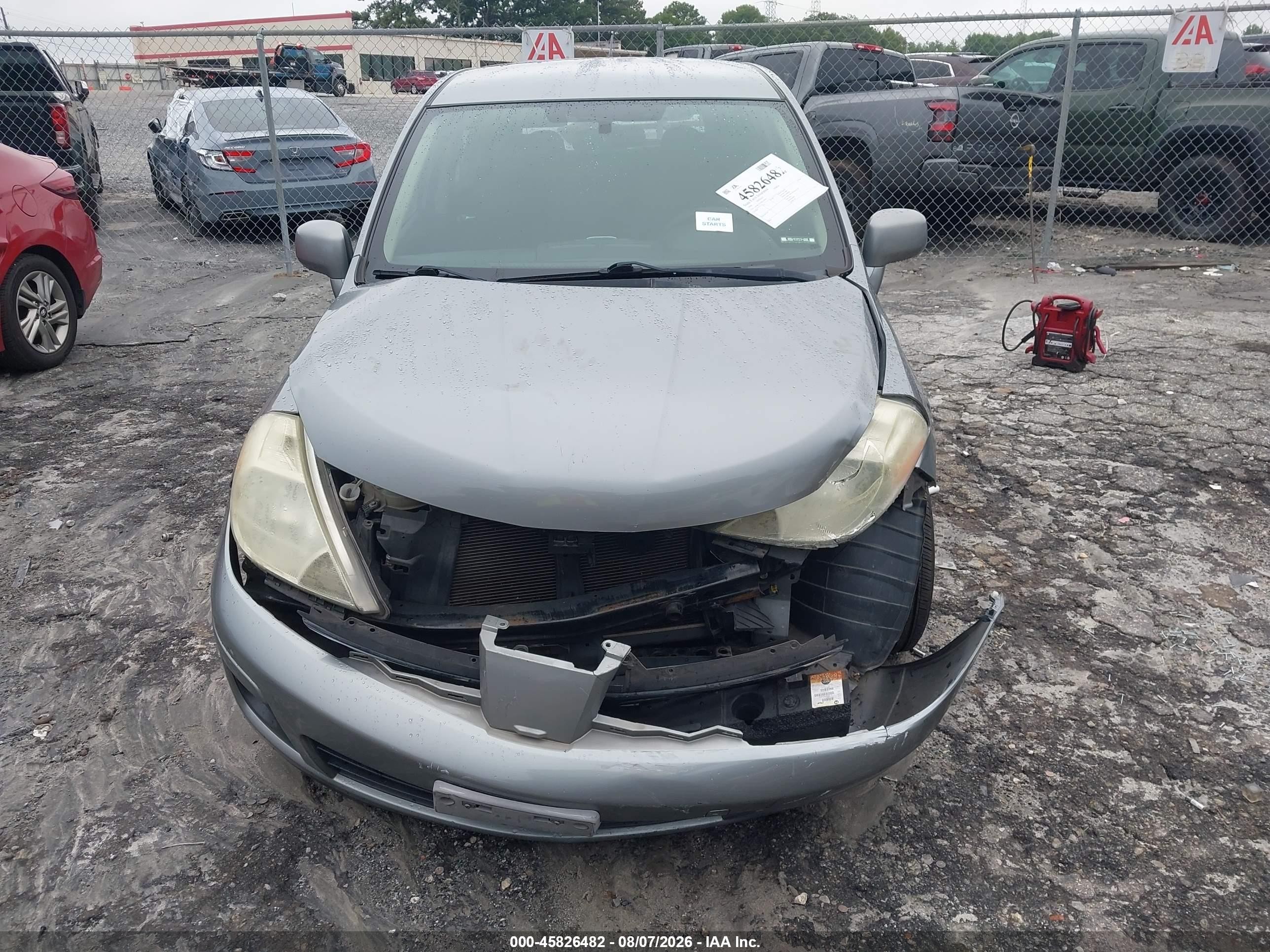 2008 Nissan Versa 1.8 S Серый vin: 3N1BC13EX8L454593