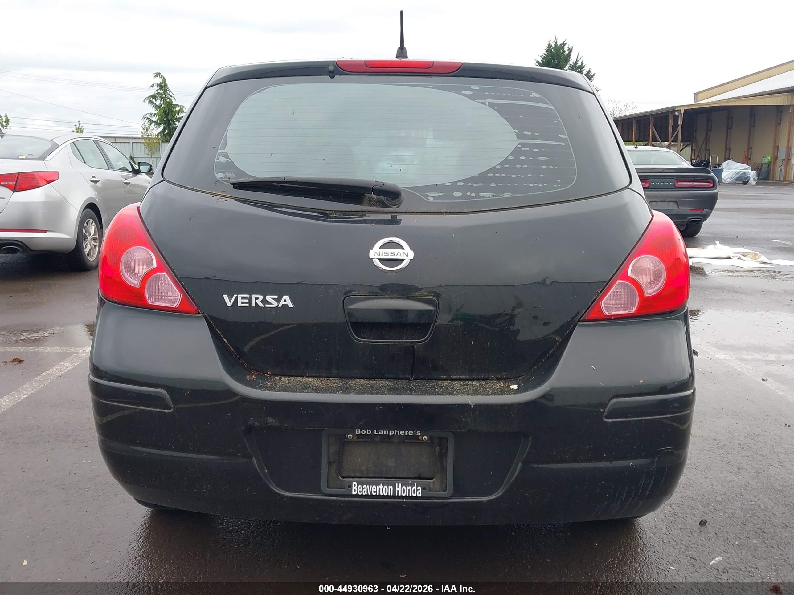 2009 Nissan Versa 1.8s Черный vin: 3N1BC13EX9L385194