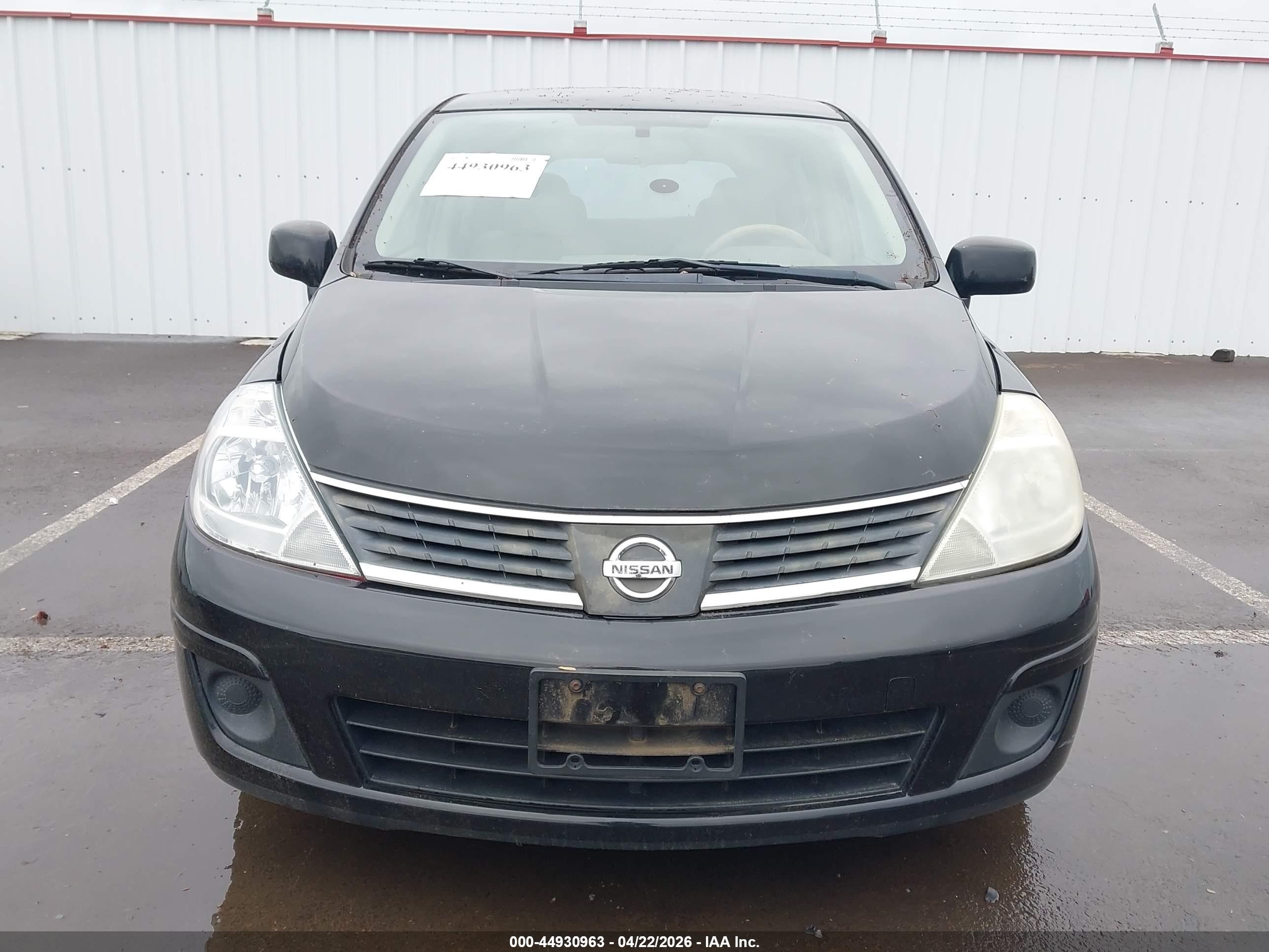 2009 Nissan Versa 1.8s Черный vin: 3N1BC13EX9L385194