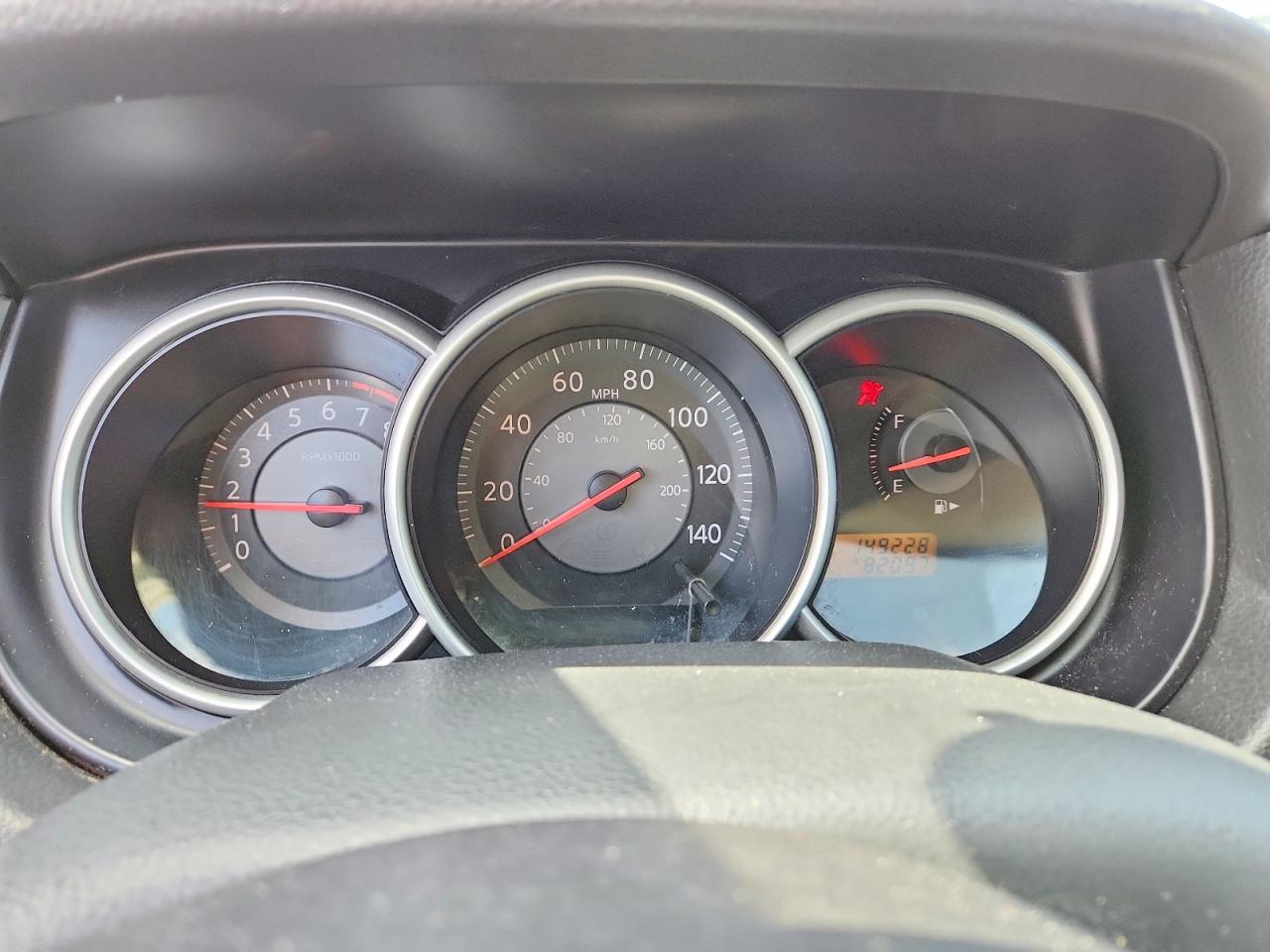 2009 Nissan Versa 1.8 S Silver vin: 3N1BC13EX9L394199
