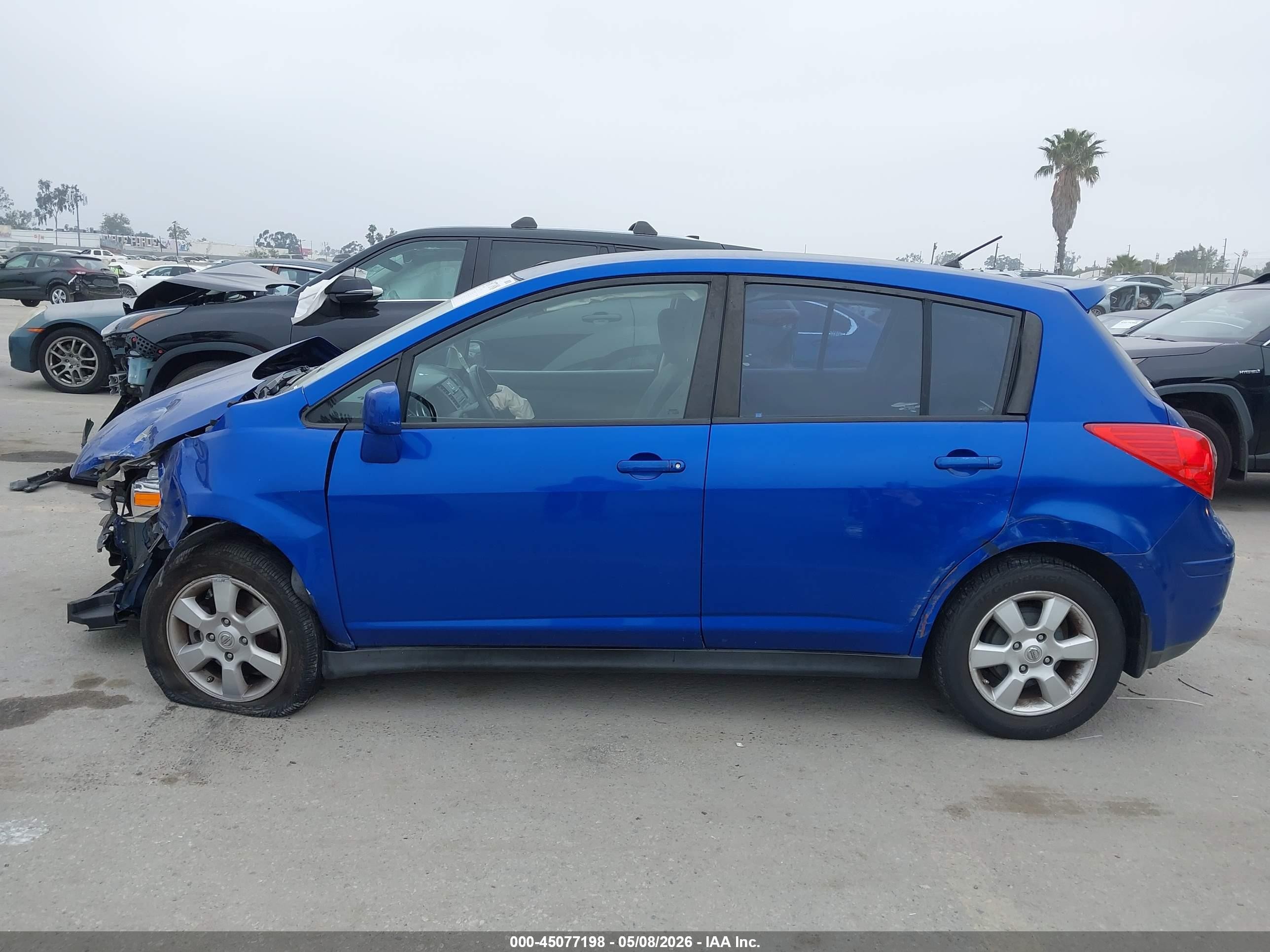 2009 Nissan Versa 1.8sl Blue vin: 3N1BC13EX9L405444
