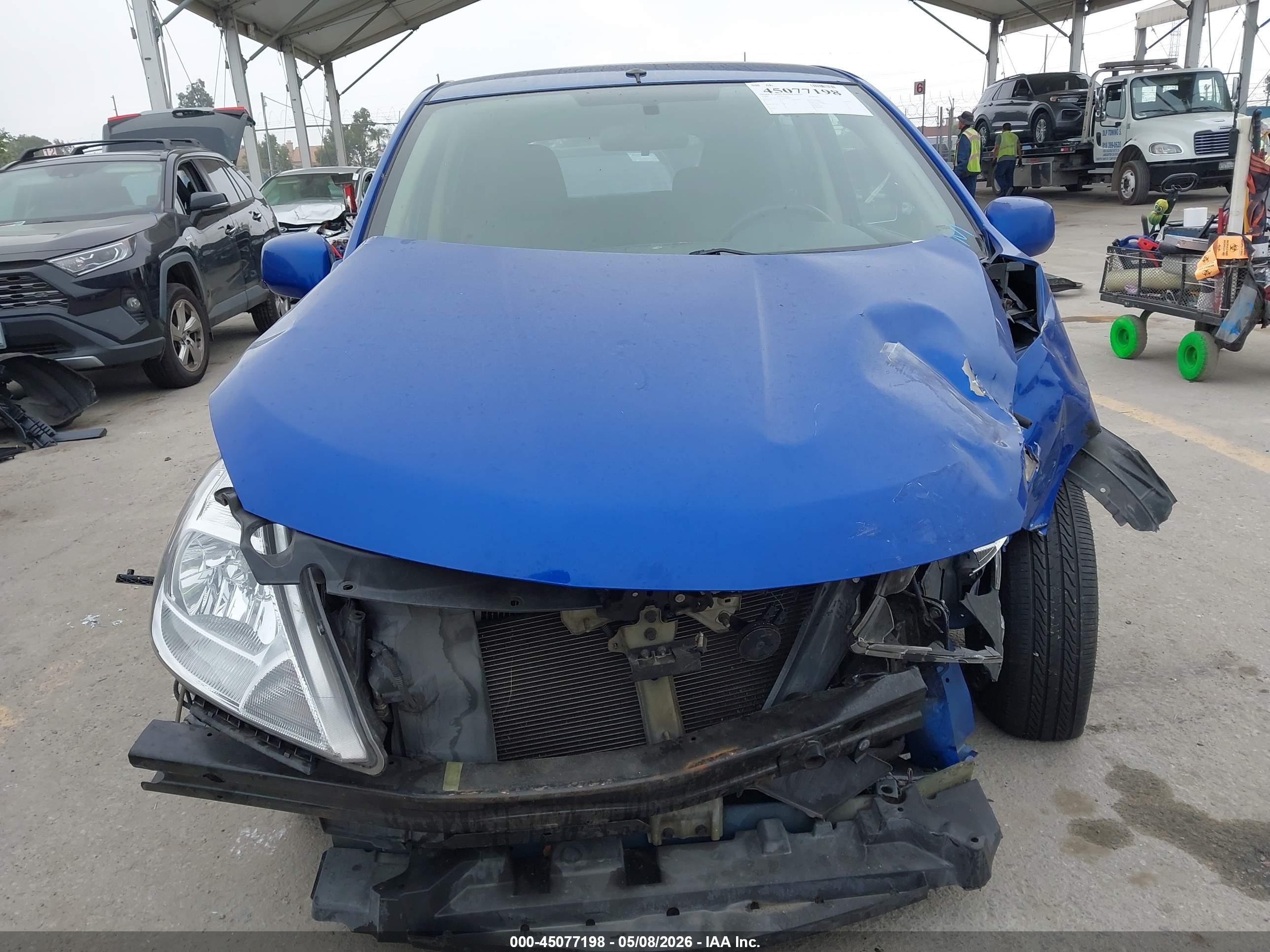 2009 Nissan Versa 1.8sl Blue vin: 3N1BC13EX9L405444